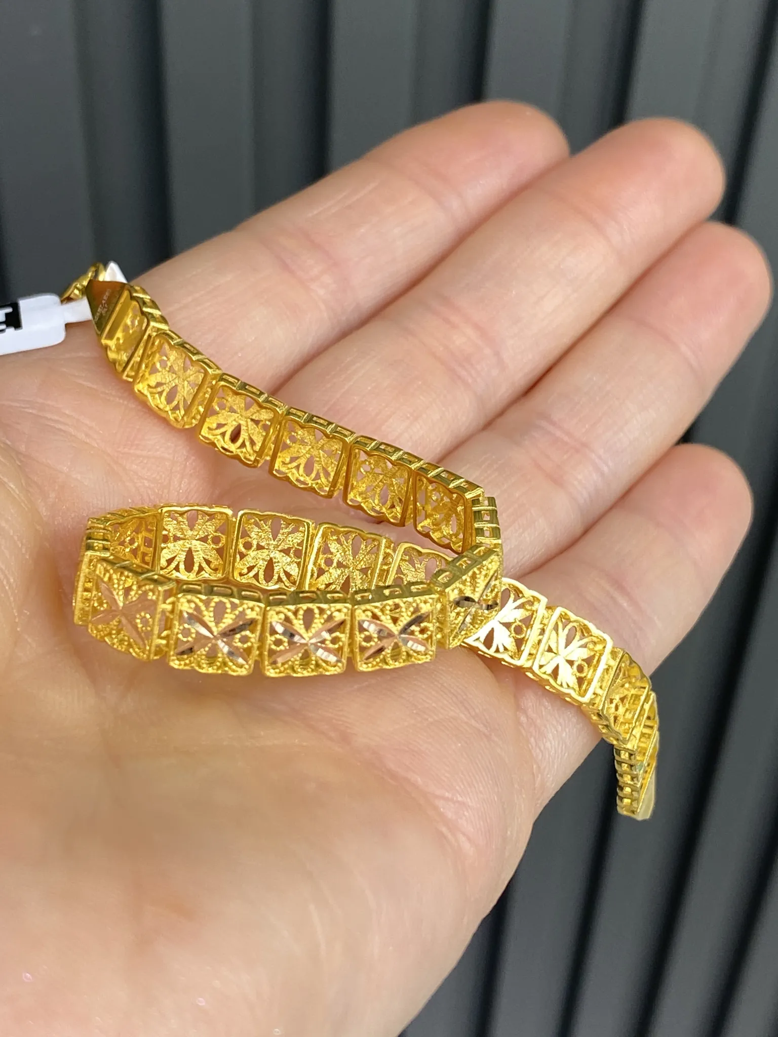 Favori Marka İtalyan Model Sarı Bileklik