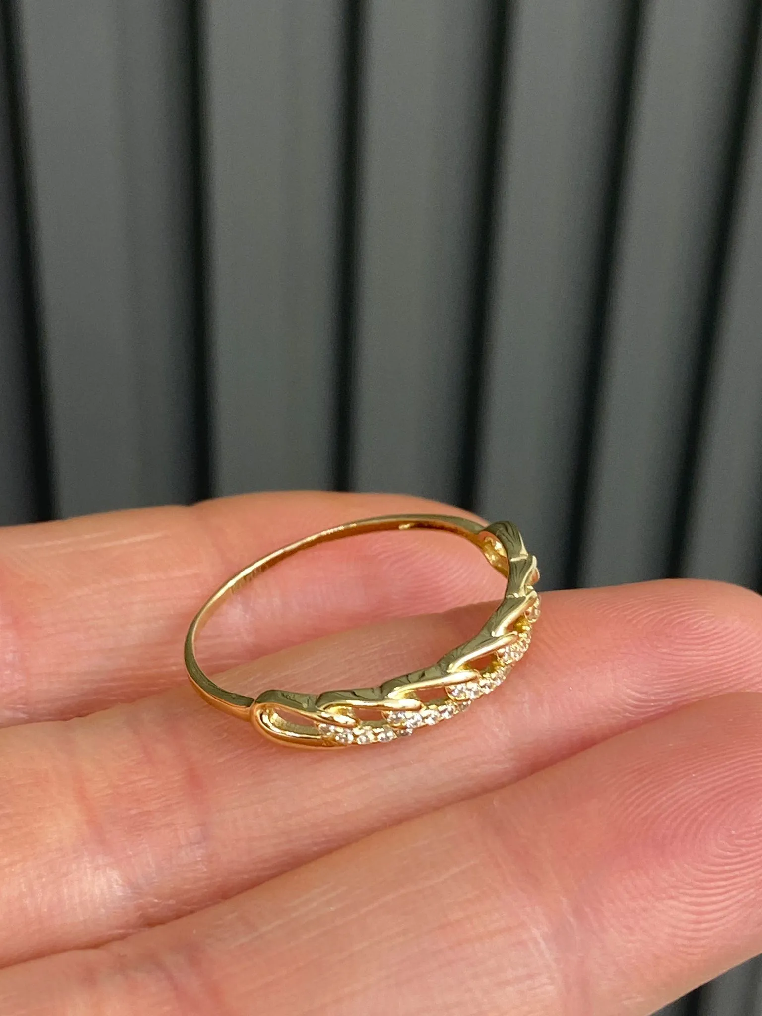 Favori Marka Minimal Model Yüzük