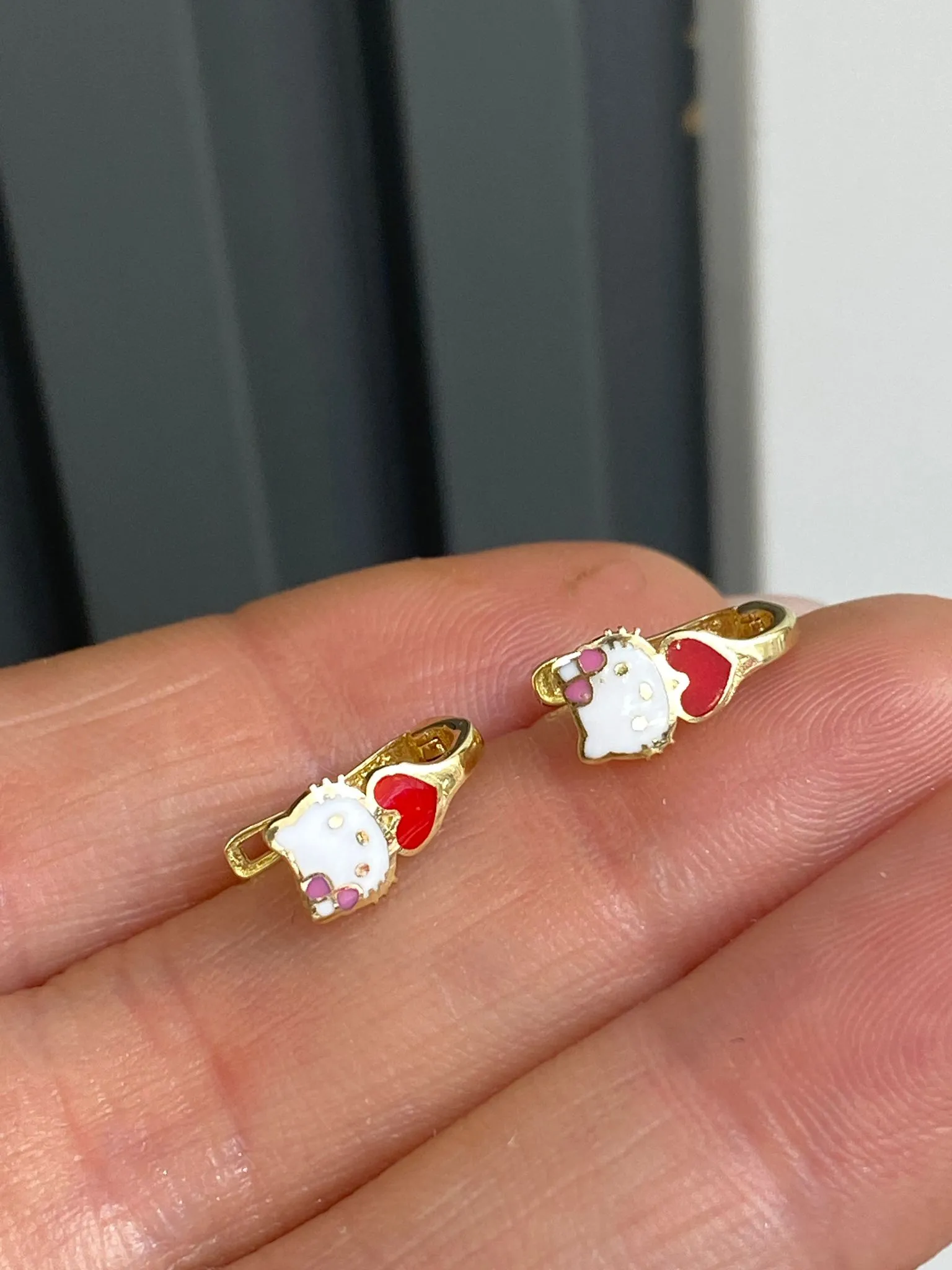 Favori Marka Çocuk Model Küpe