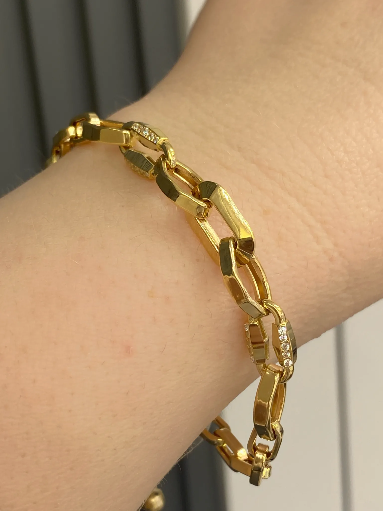 Favori Marka İtalyan Model Bileklik 