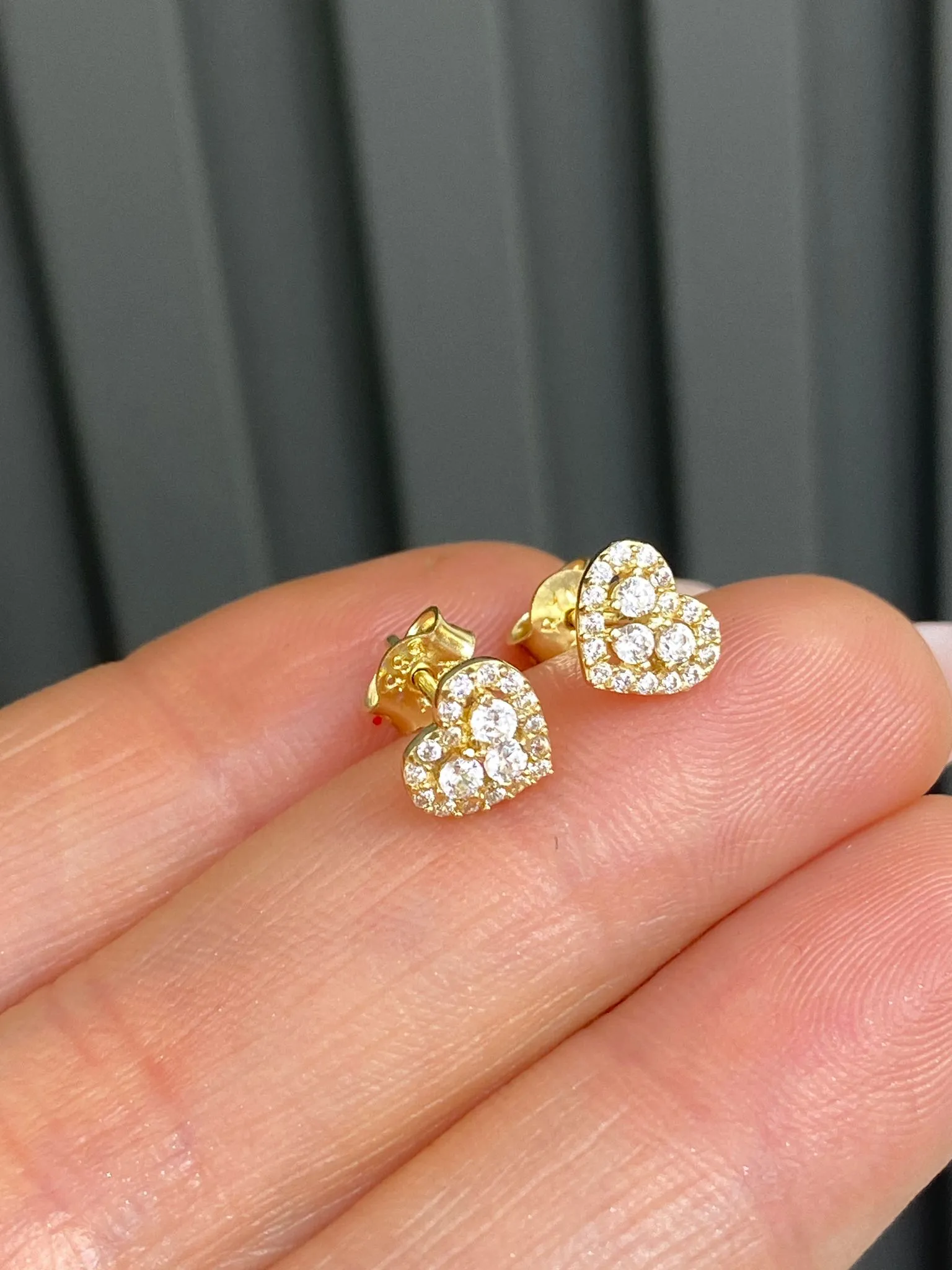 Favori Marka Kalp Model Küpe