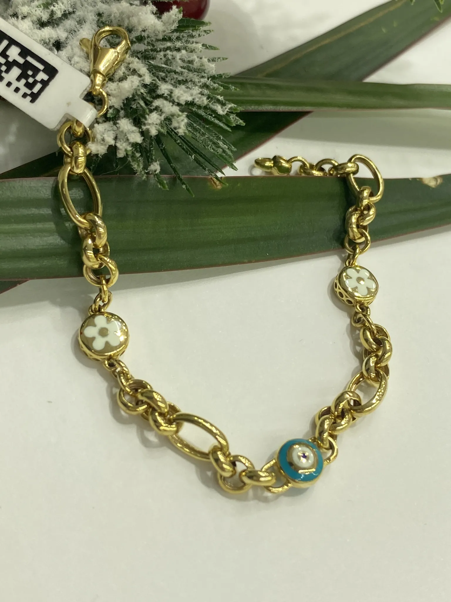 Favori Marka Mineli Model Bileklik