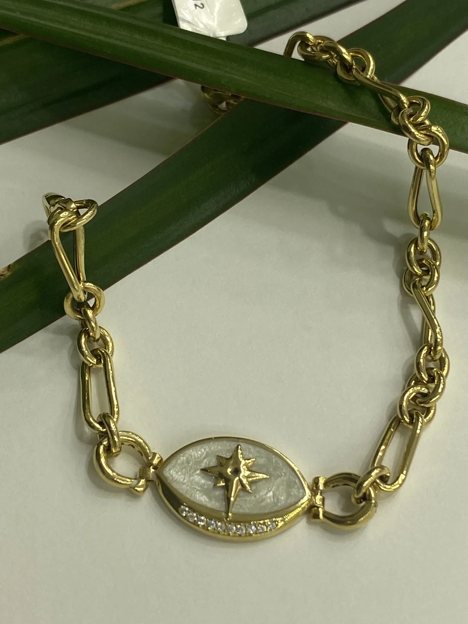 Favori Marka Kuzey Yıldızı Model Bileklik