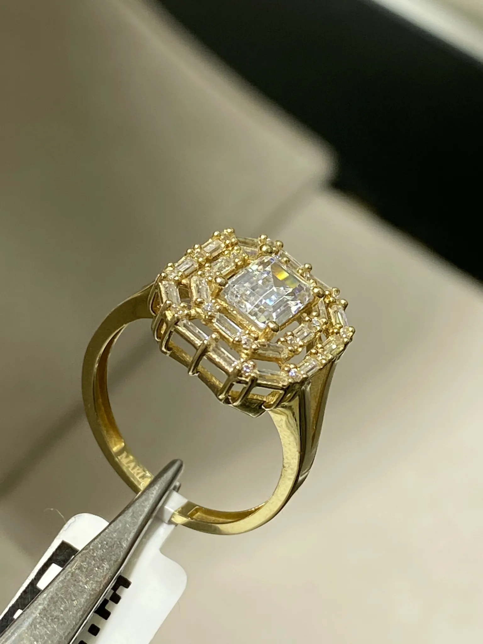 Favori Marka Baget Model Yüzük