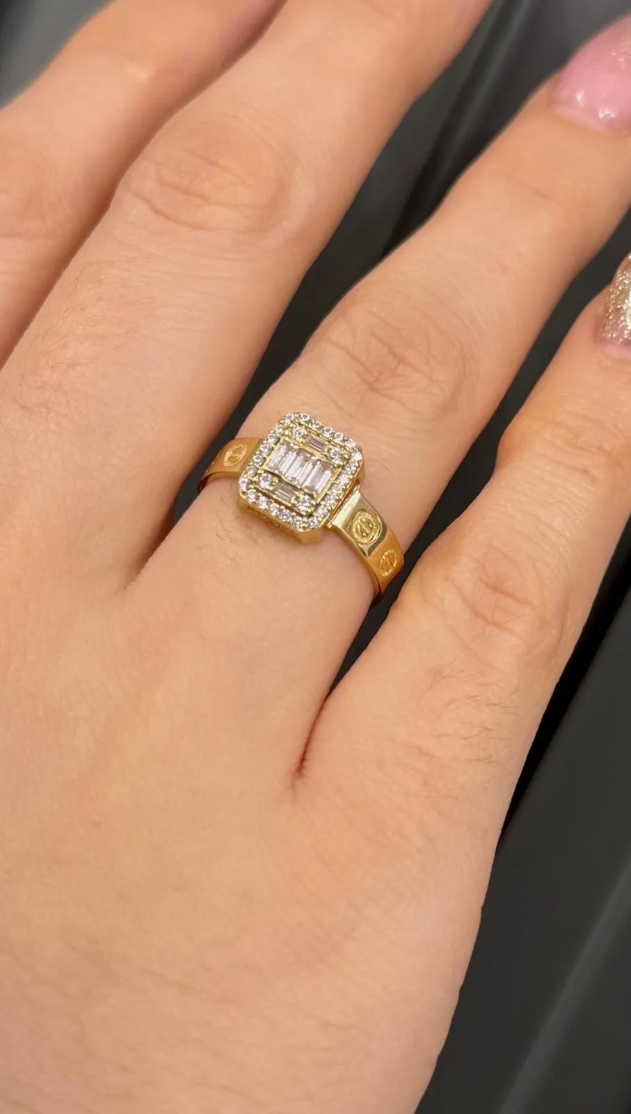 Favori Marka Baget Model Yüzük