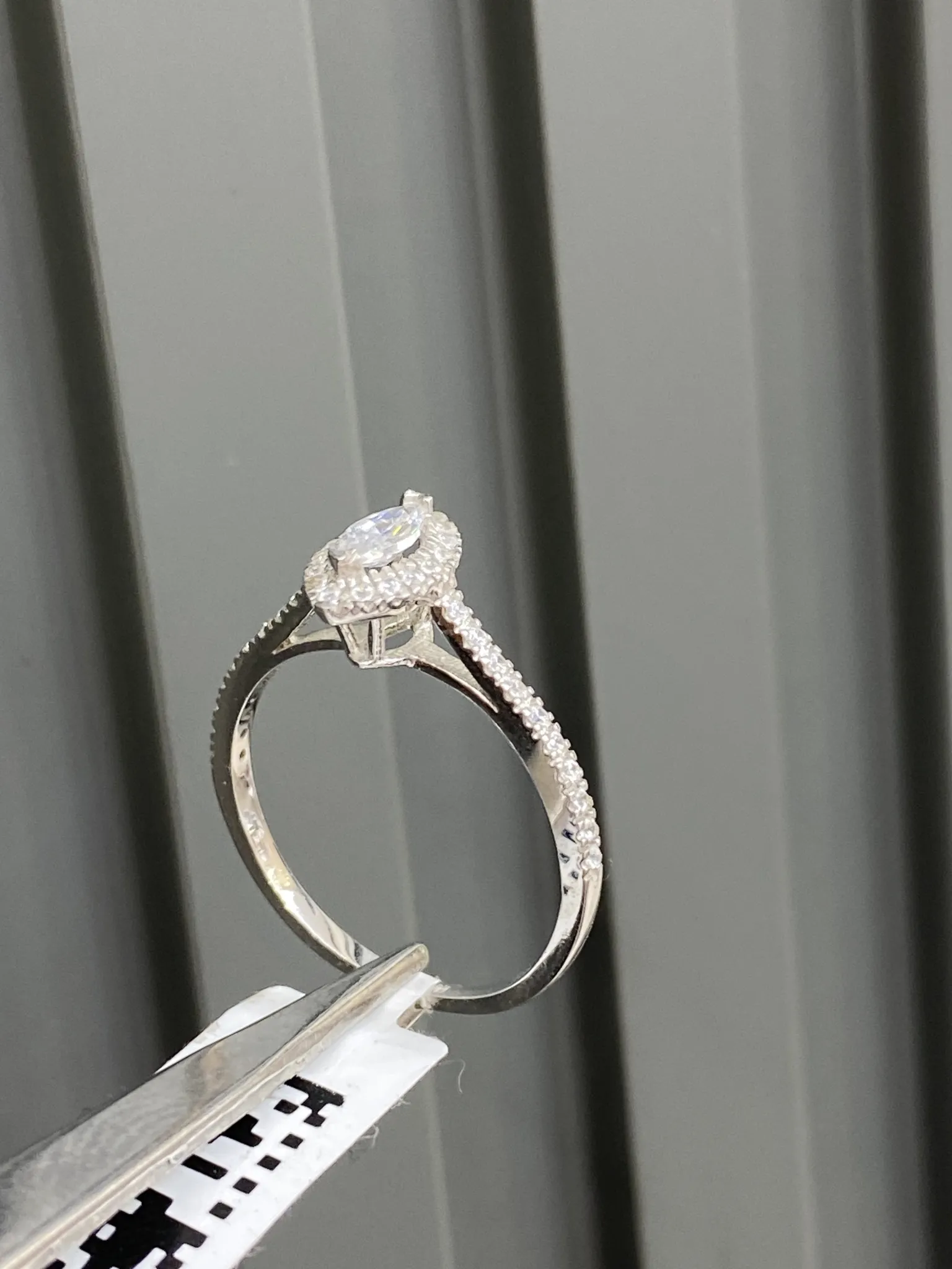 Favori Marka Damla Model Yüzük