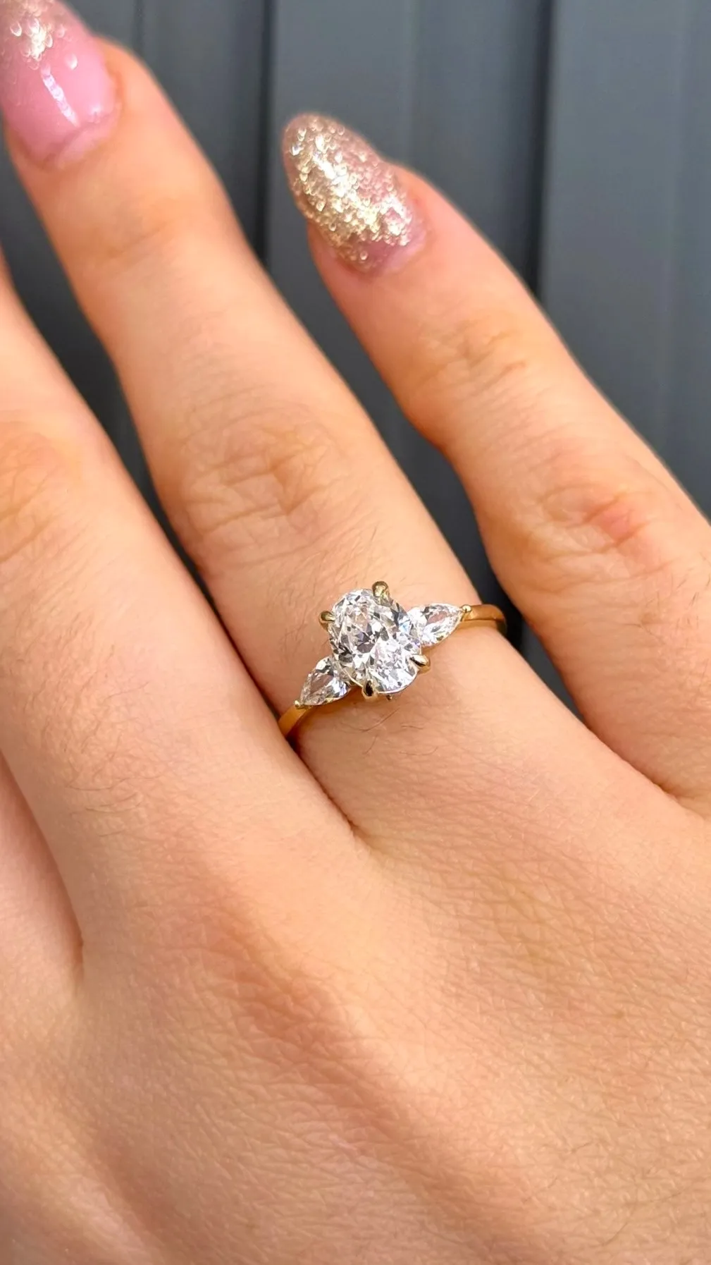 Favori Marka Oval Kesim Yüzük