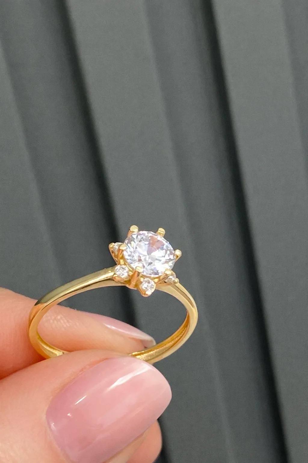 Favori Marka Lotus Model Yüzük