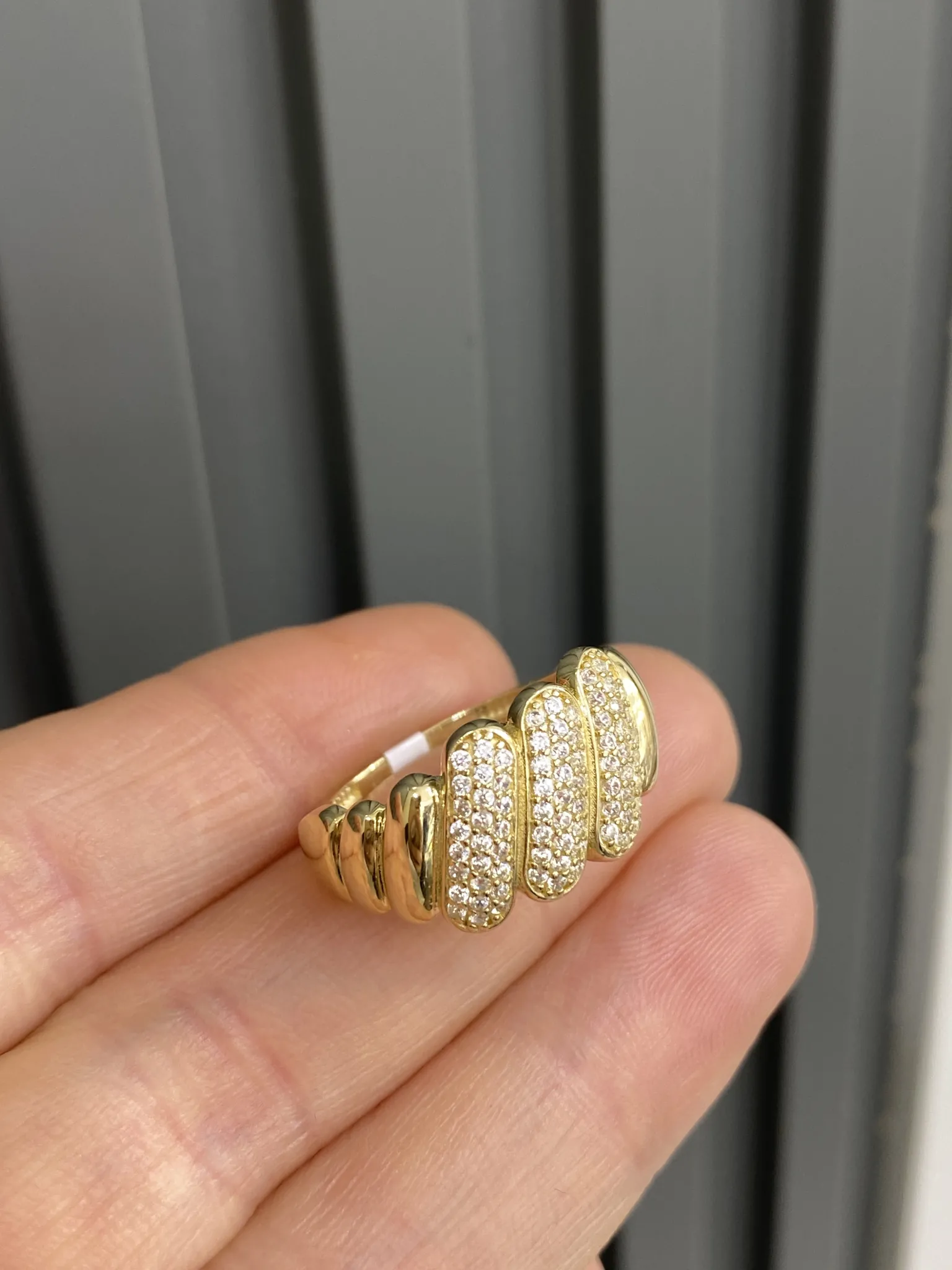 Favori Marka İtalyan Model Yüzük