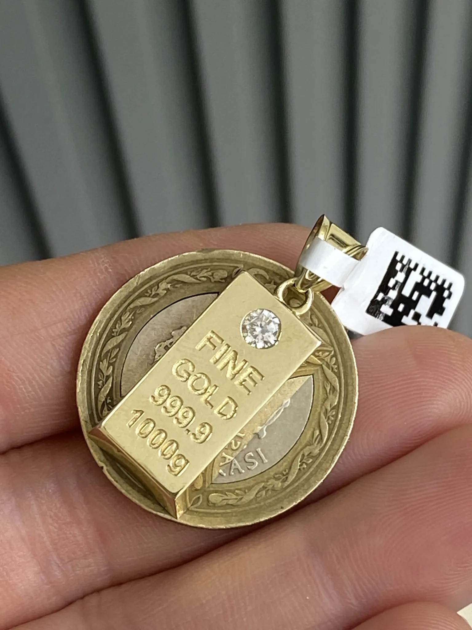 Favori Marka 14 Ayar Külçe Altın Model Uç