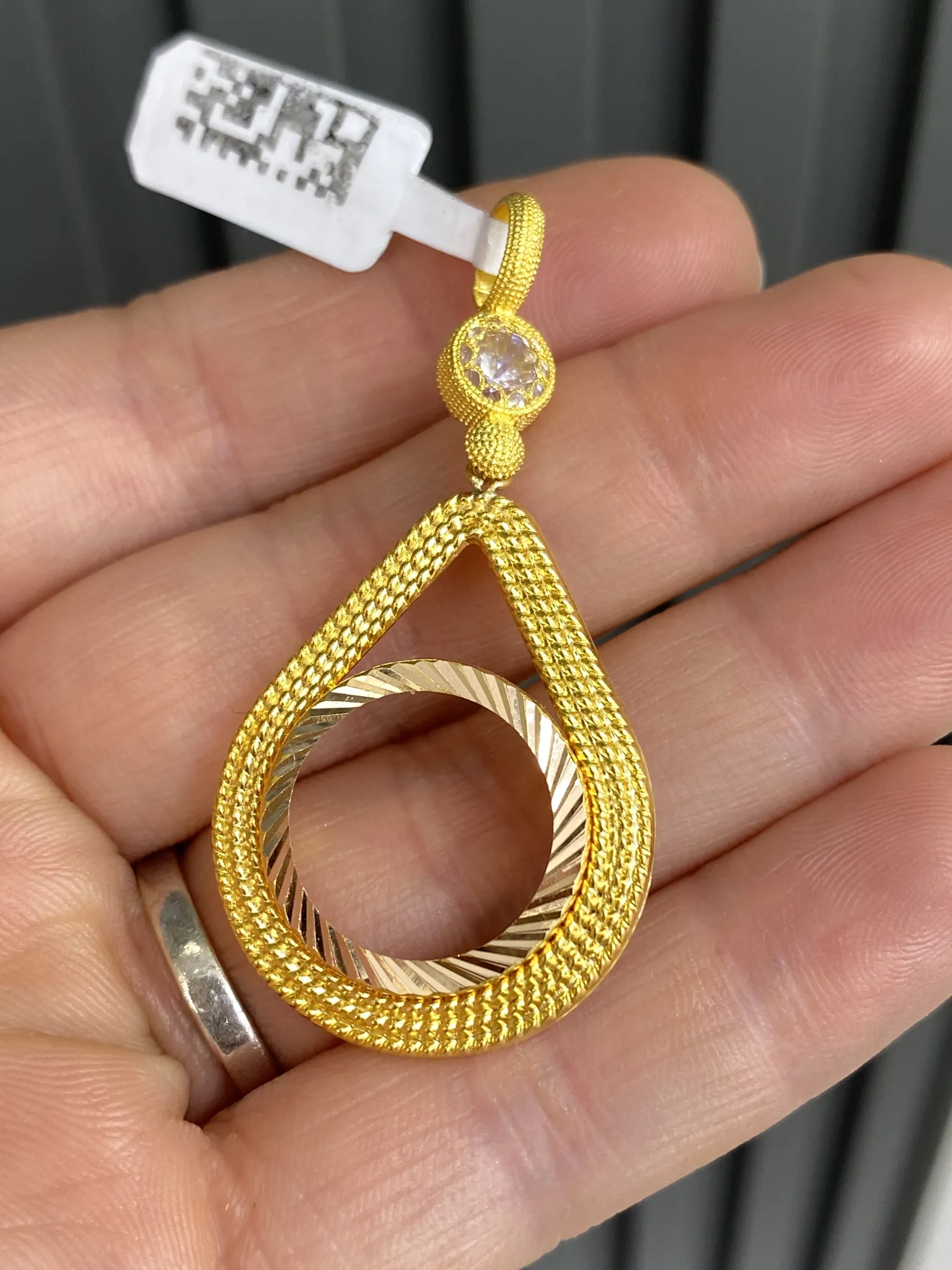 Favori Marka Çeyrekli Uç