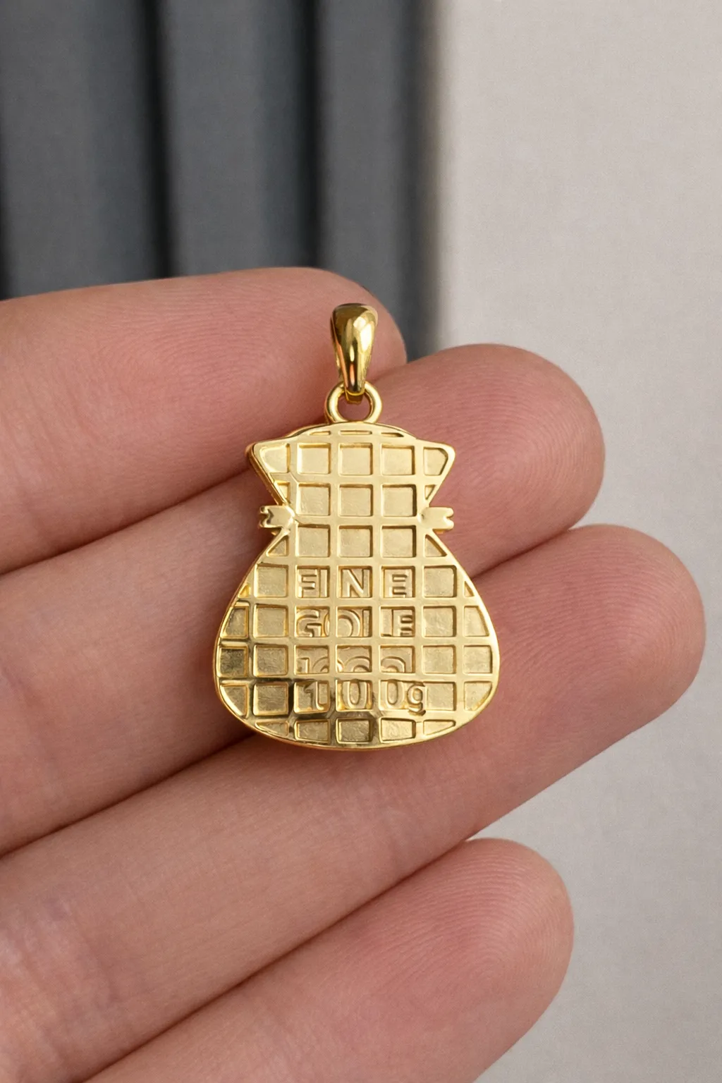 Favori Marka 14 Ayar Külçe Altın Model Uç