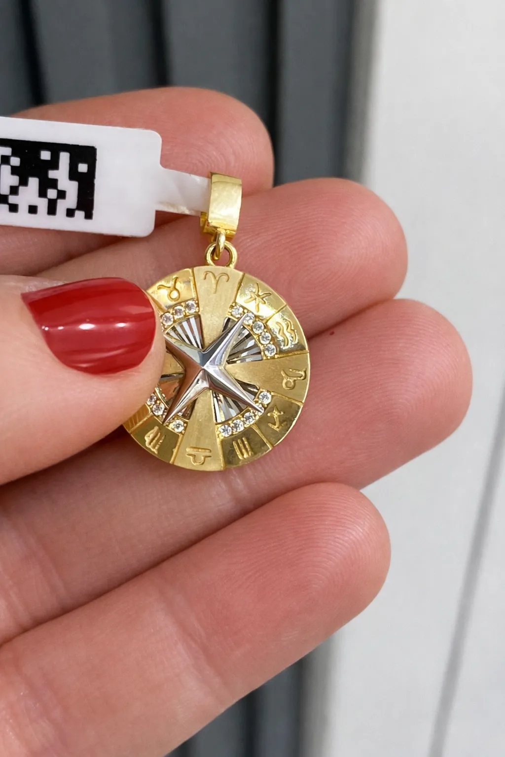 Favori Marka Pusula Model Uç