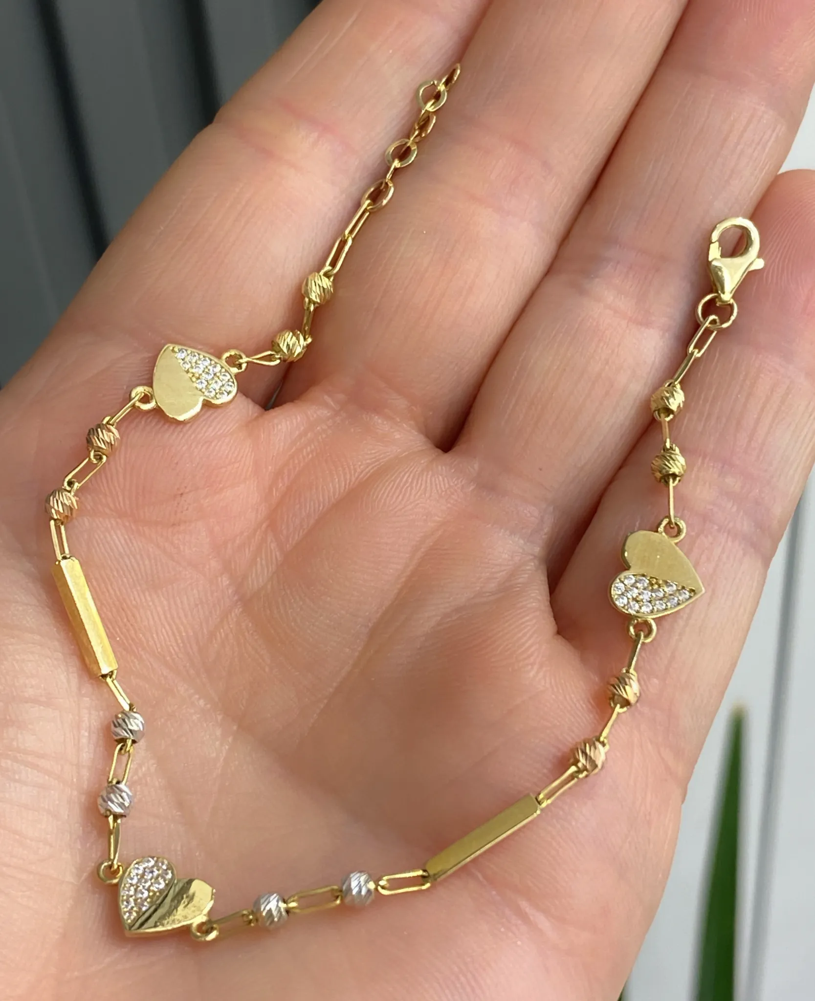 Favori Marka Üç Renkli Kalp Model Bileklik