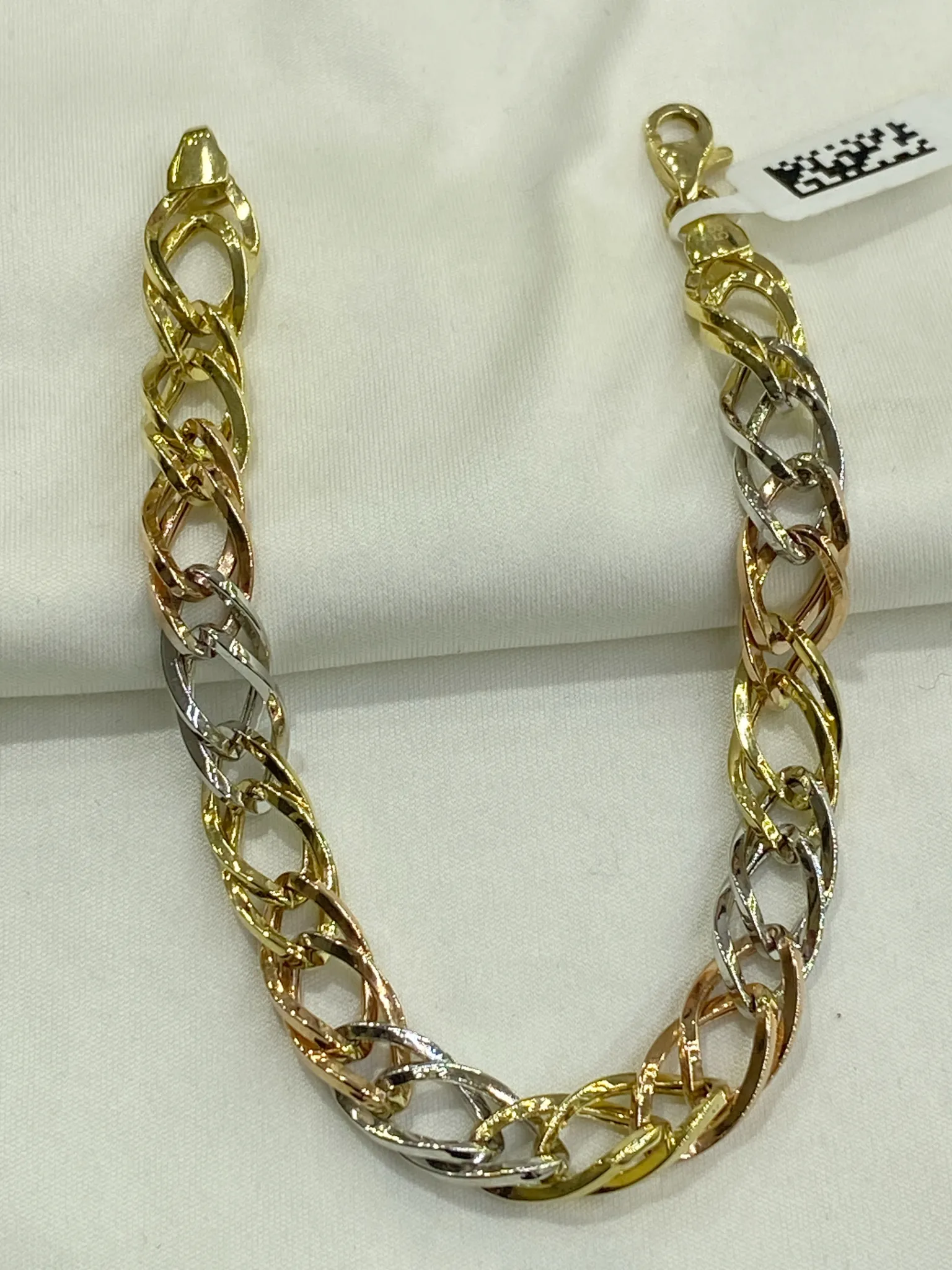 Favori Marka Üç Renk Hallow Model Bileklik 20.5 cm