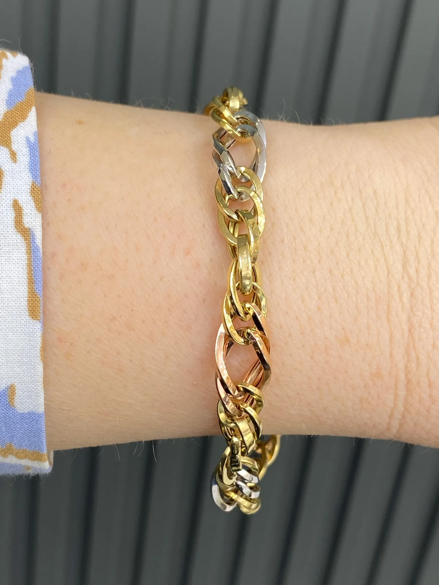 Favori Marka Hallow Model Bileklik 