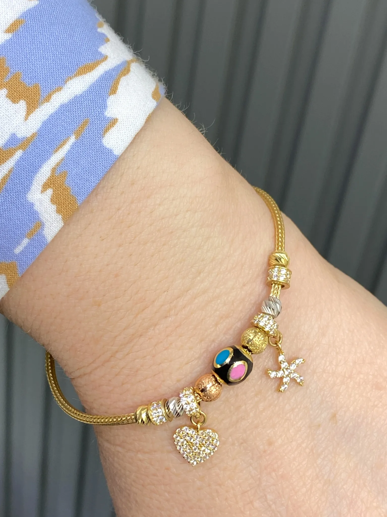 Favori Marka Pan Model Bileklik