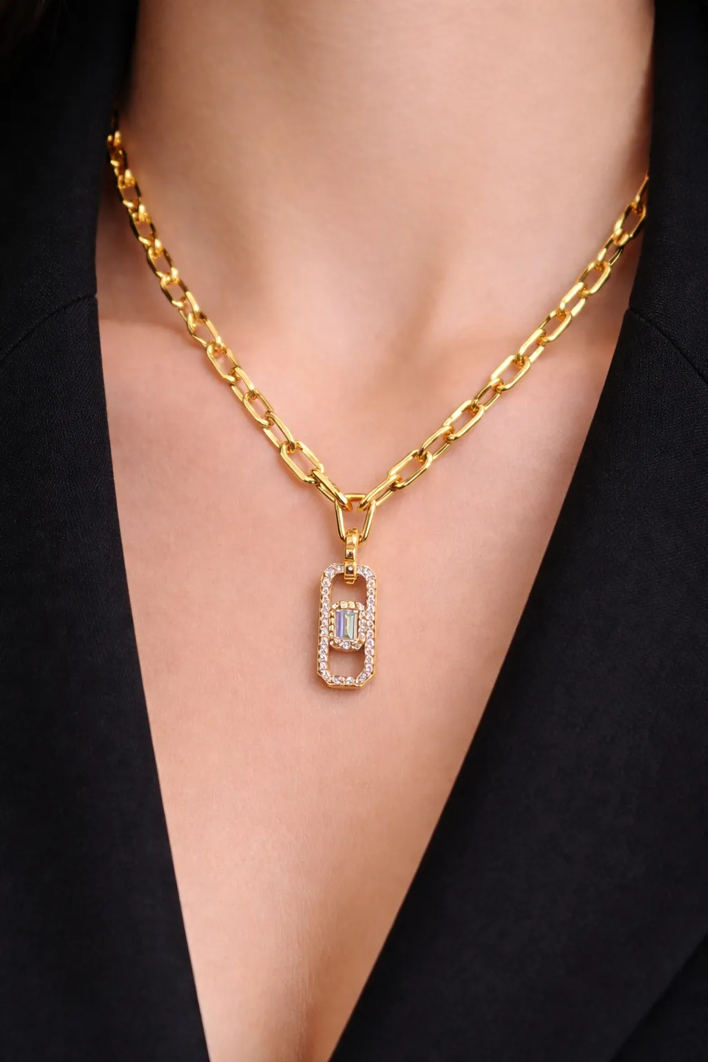 Favori Marka İtalyan Model Taşlı Zincir 50 cm