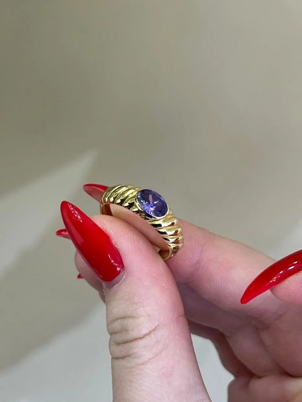 Favori Marka İtalyan Model Taşlı Yüzük