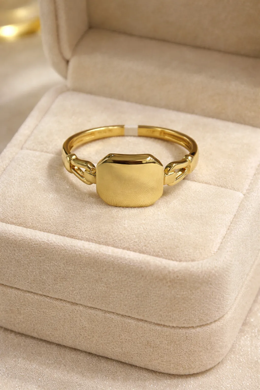 Favori Marka İtalyan Model Yüzük