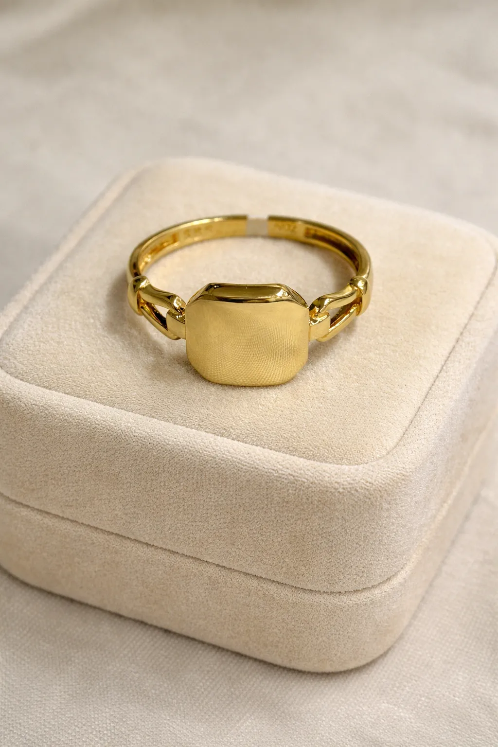 Favori Marka İtalyan Model Yüzük