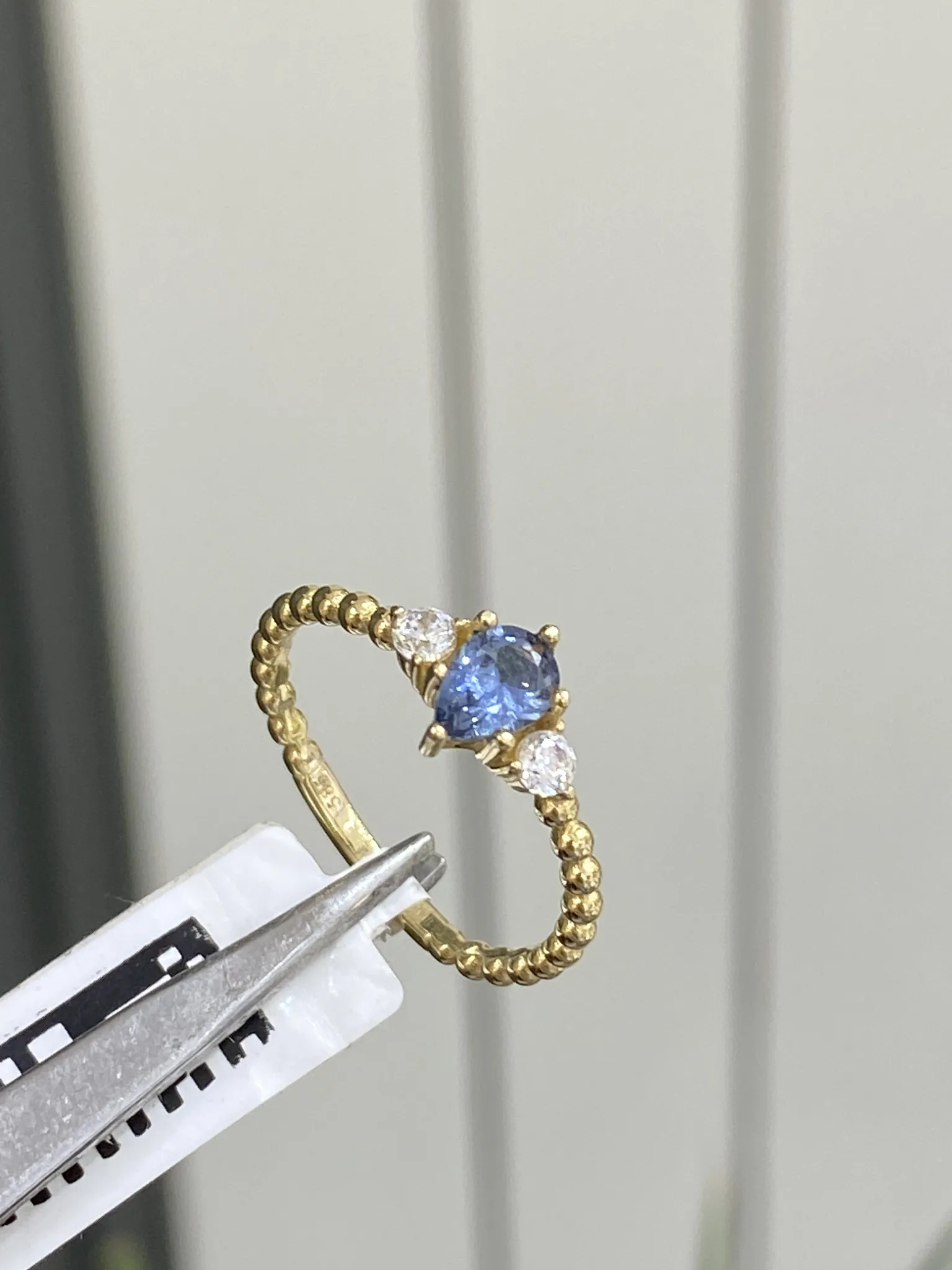 14 Ayar Mavi Taşlı Model Yüzük