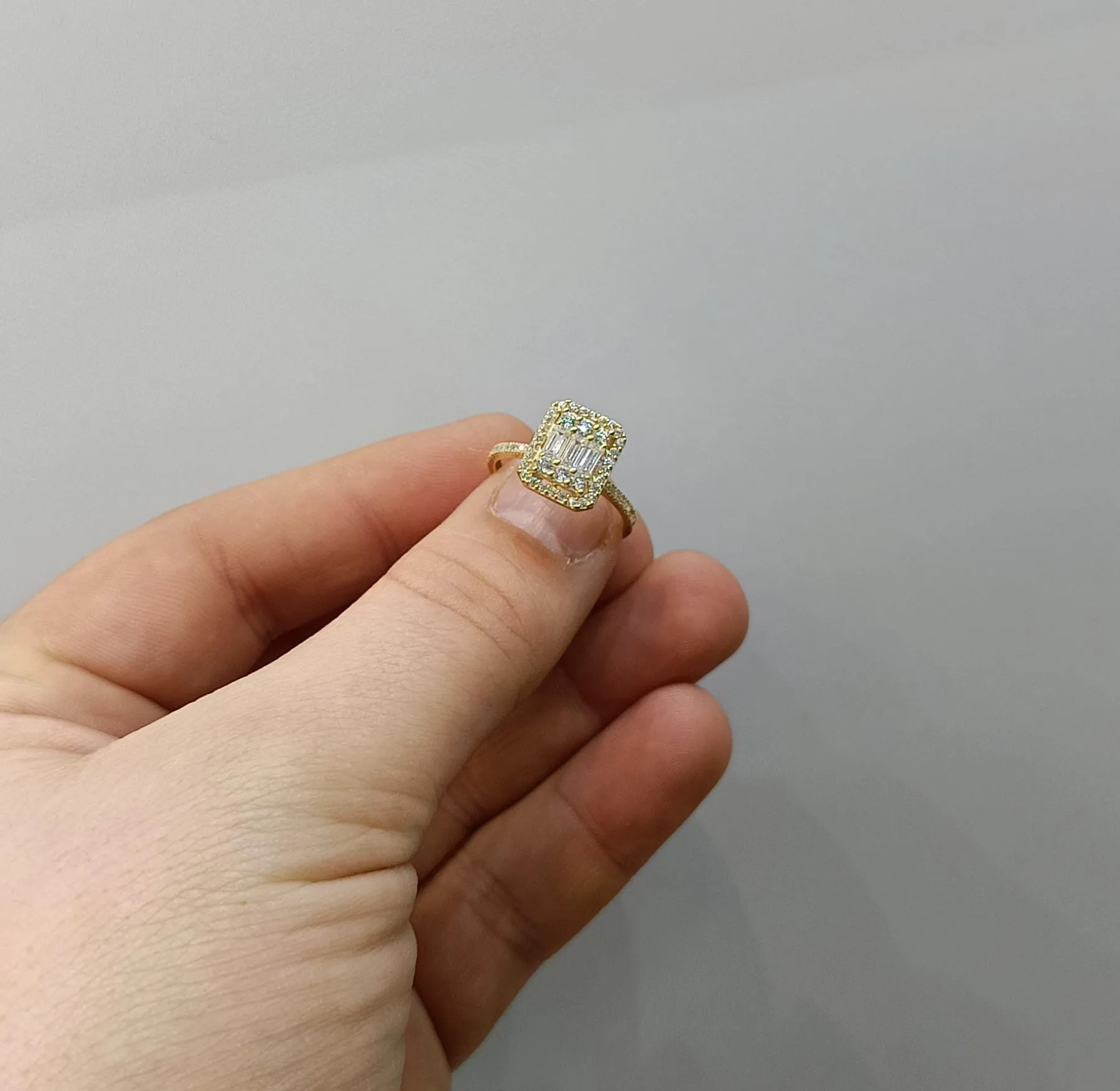 Favori Marka Baget Model Yüzük 