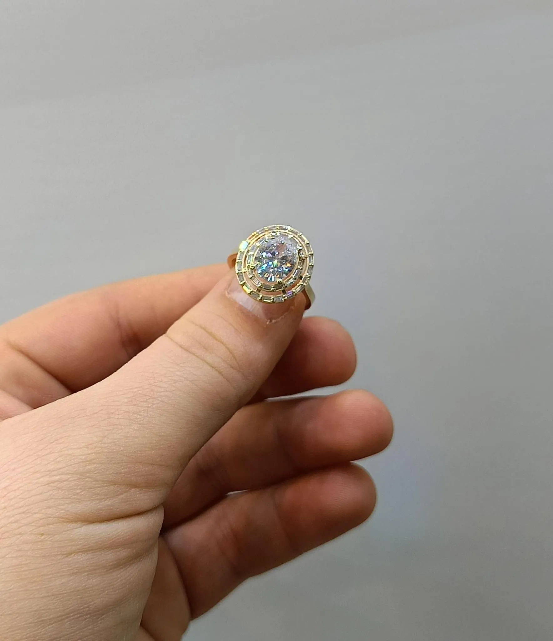 Favori Marka Oval Kesim Yüzük