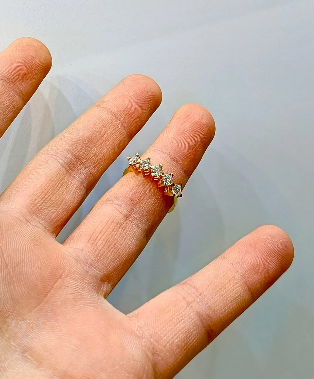 Favori Marka Beş Taş Model Yüzük