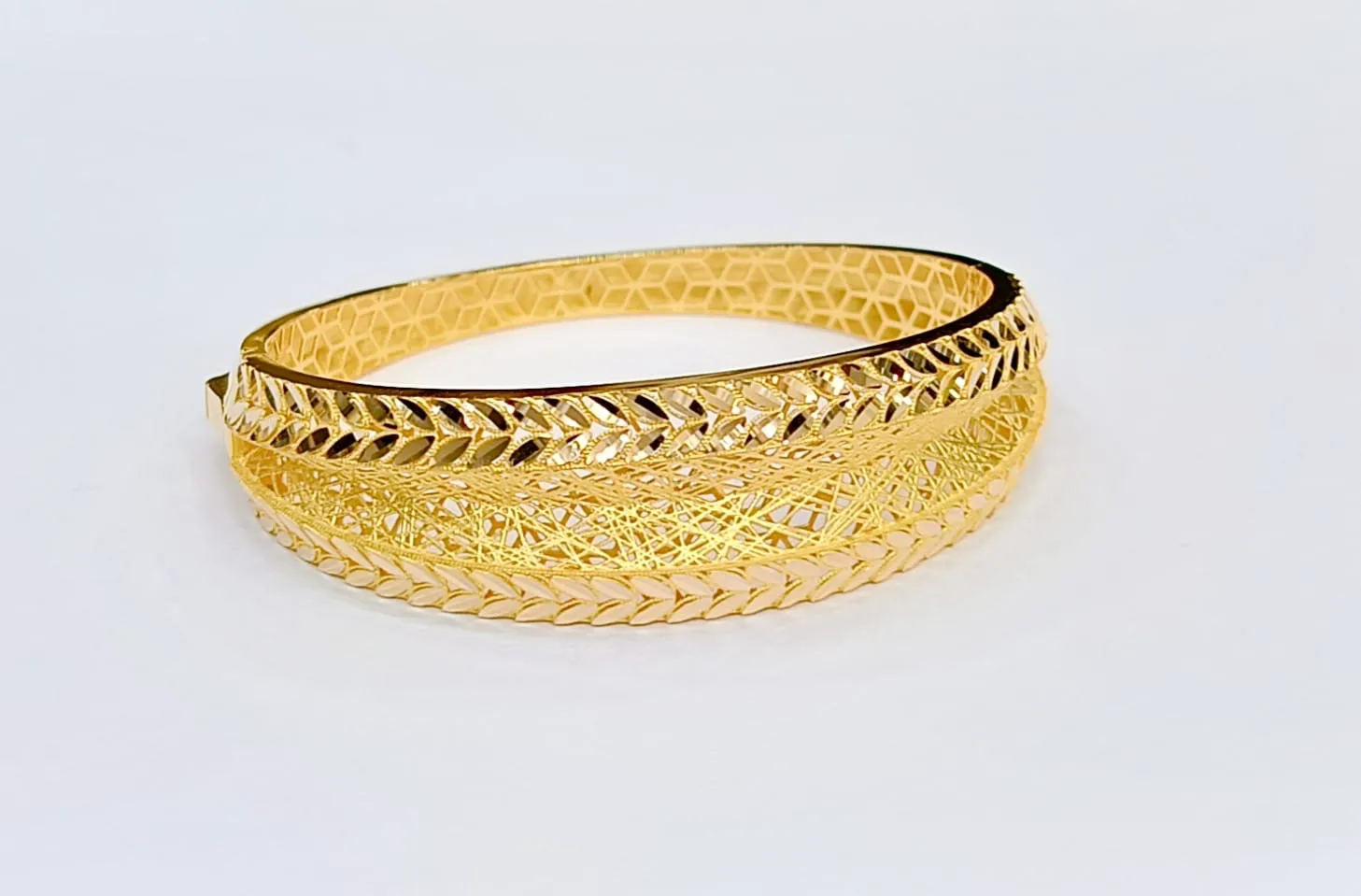 Favori Marka Fizyon Başak Modeli Kelepçe