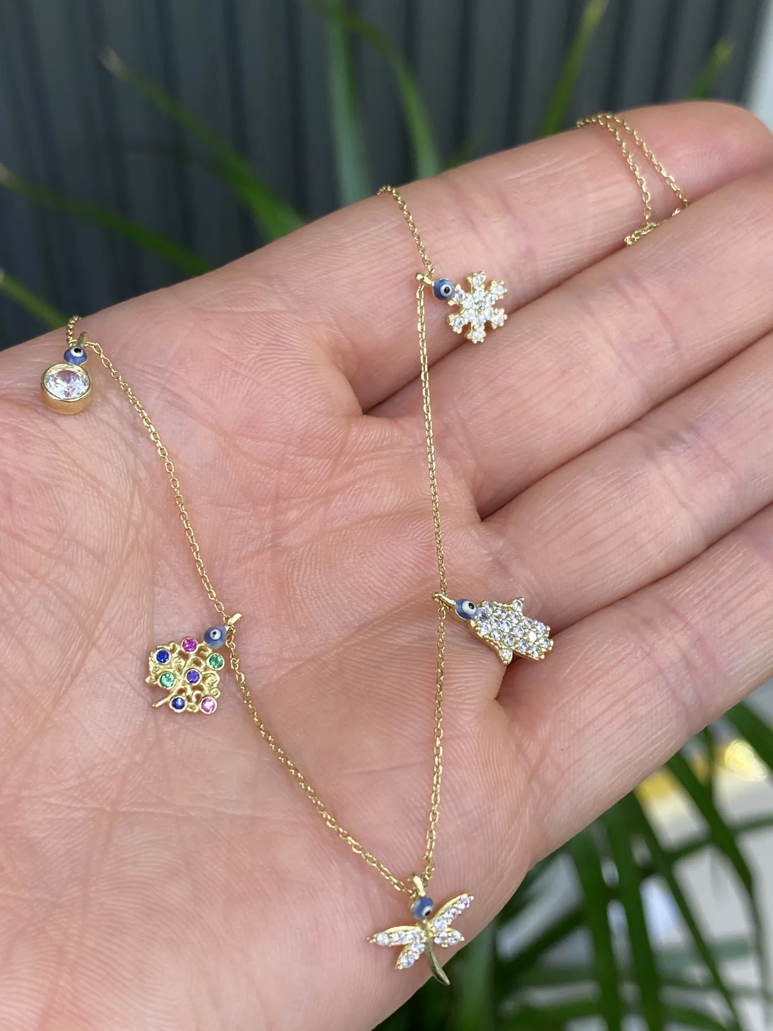 Favori Marka Şans Kolyesi