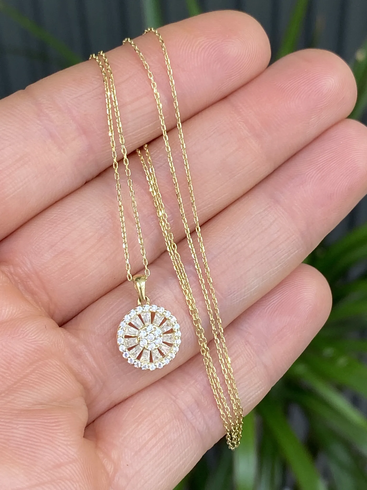 14 Ayar Yuvarlak Model Baget Kolye