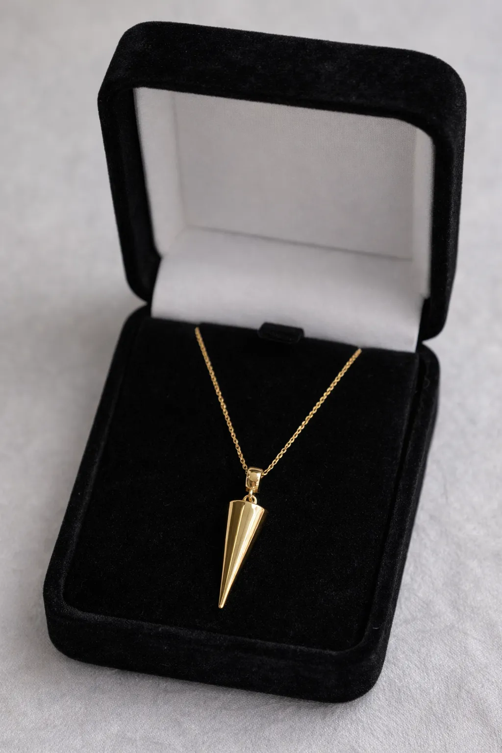 Favori Marka İtalyan Model Kolye