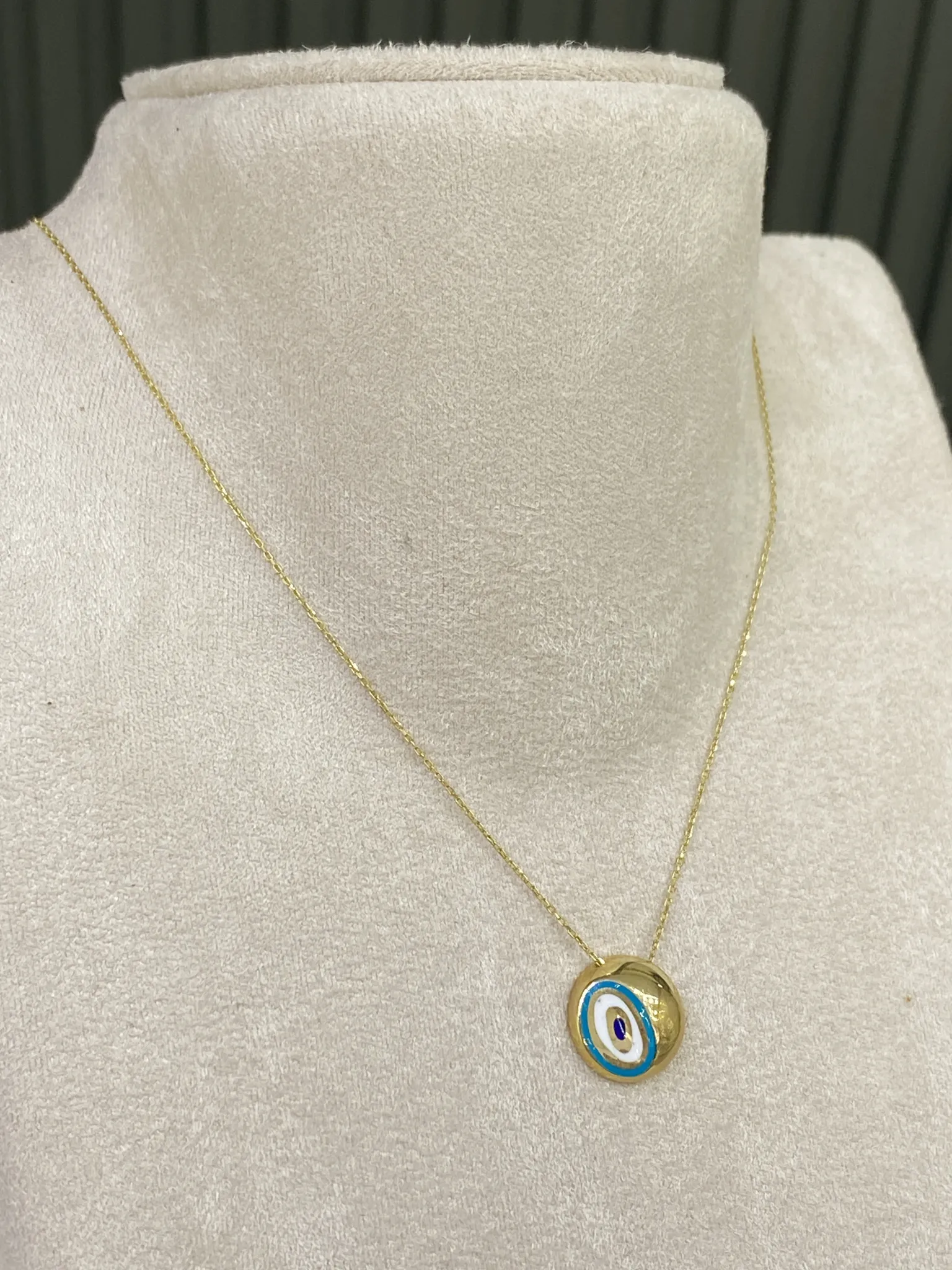 14 Ayar Mineli Model Kolye