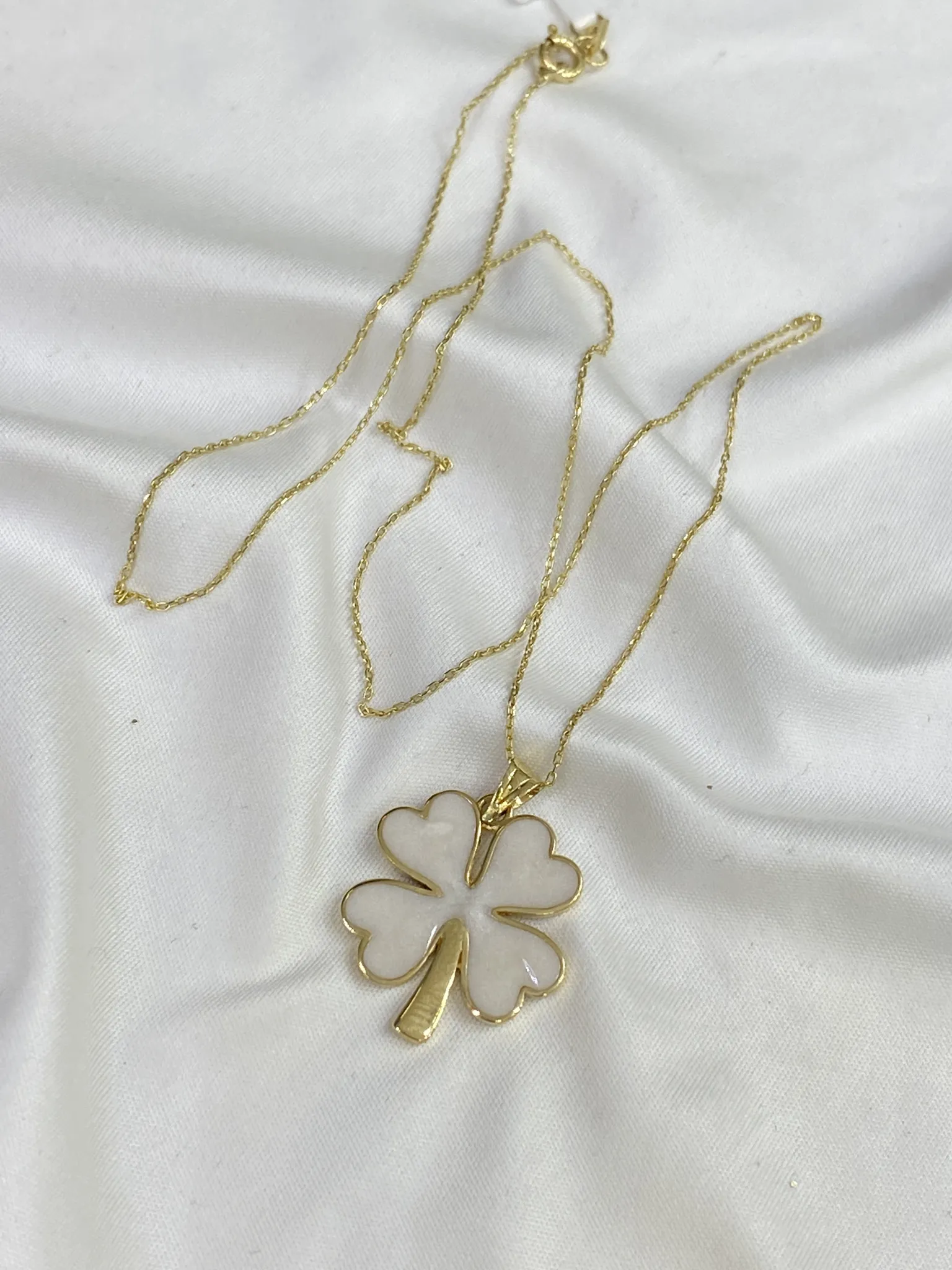 Favori Marka Yonca Model Uç