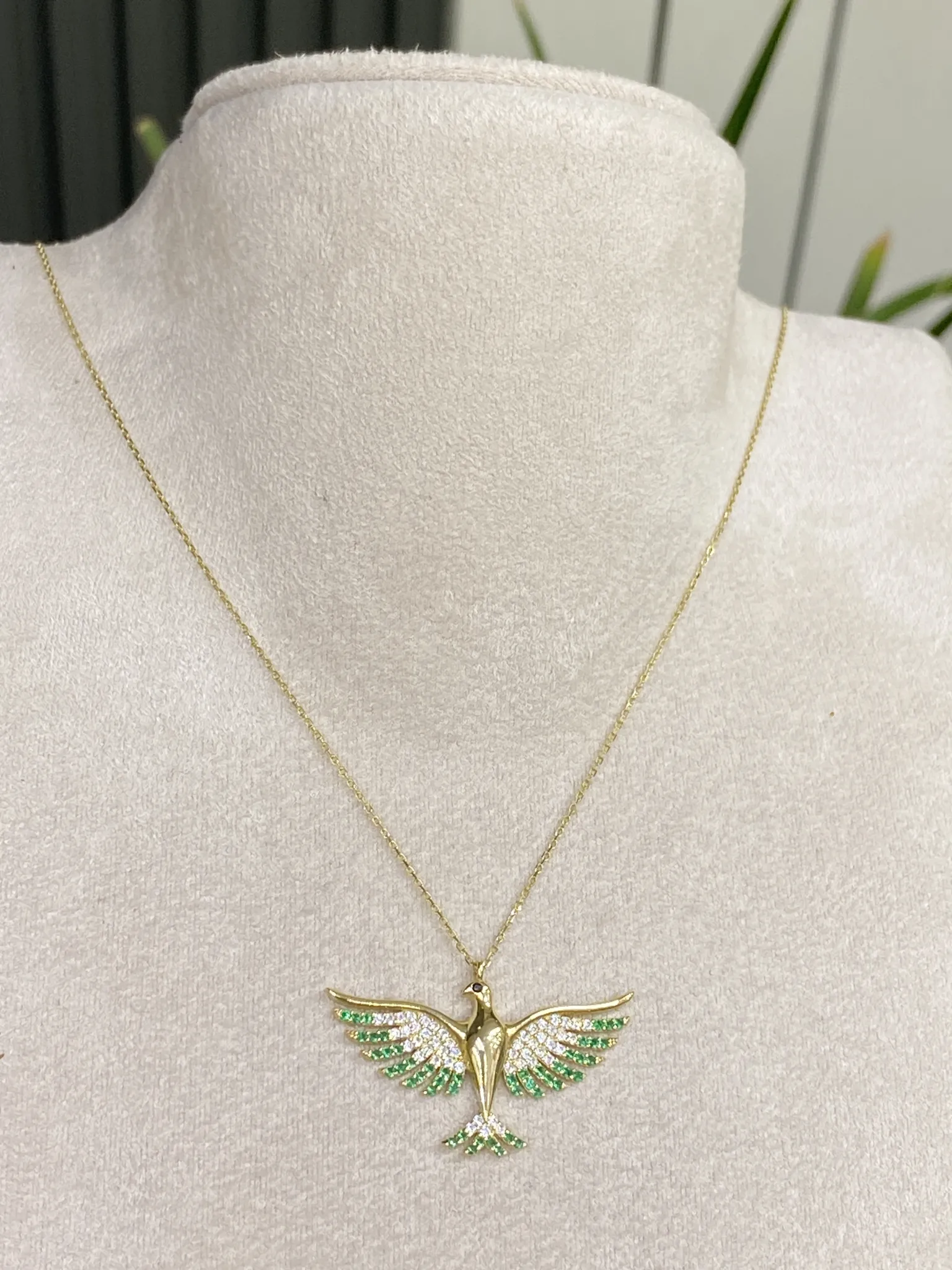 Favori Marka Anka Kuşu Model Kolye 