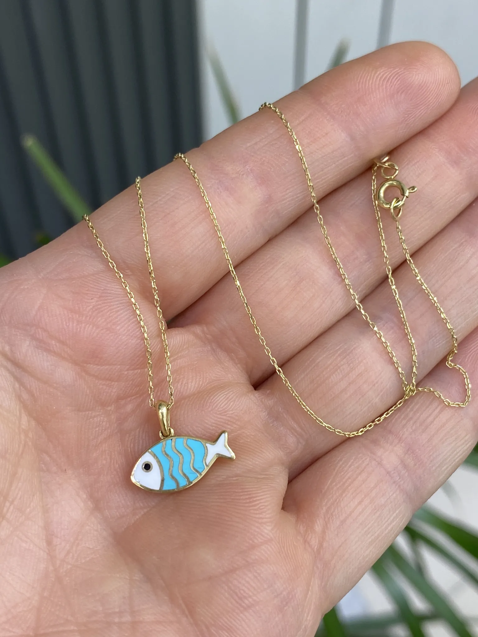 Favori Marka Balık Model Kolye