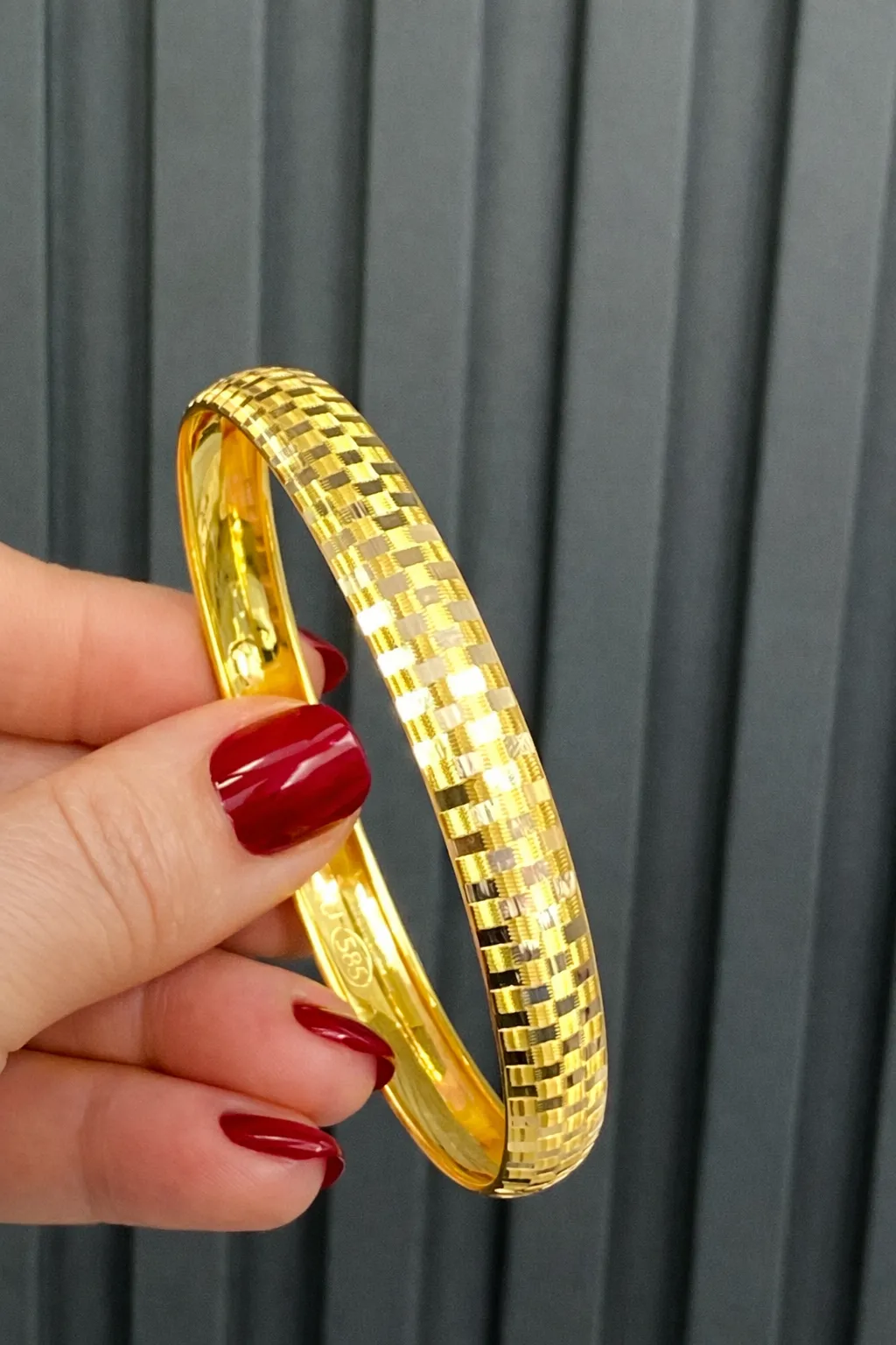 14 Ayar Desenli Hediyelik Bilezik 21 NO