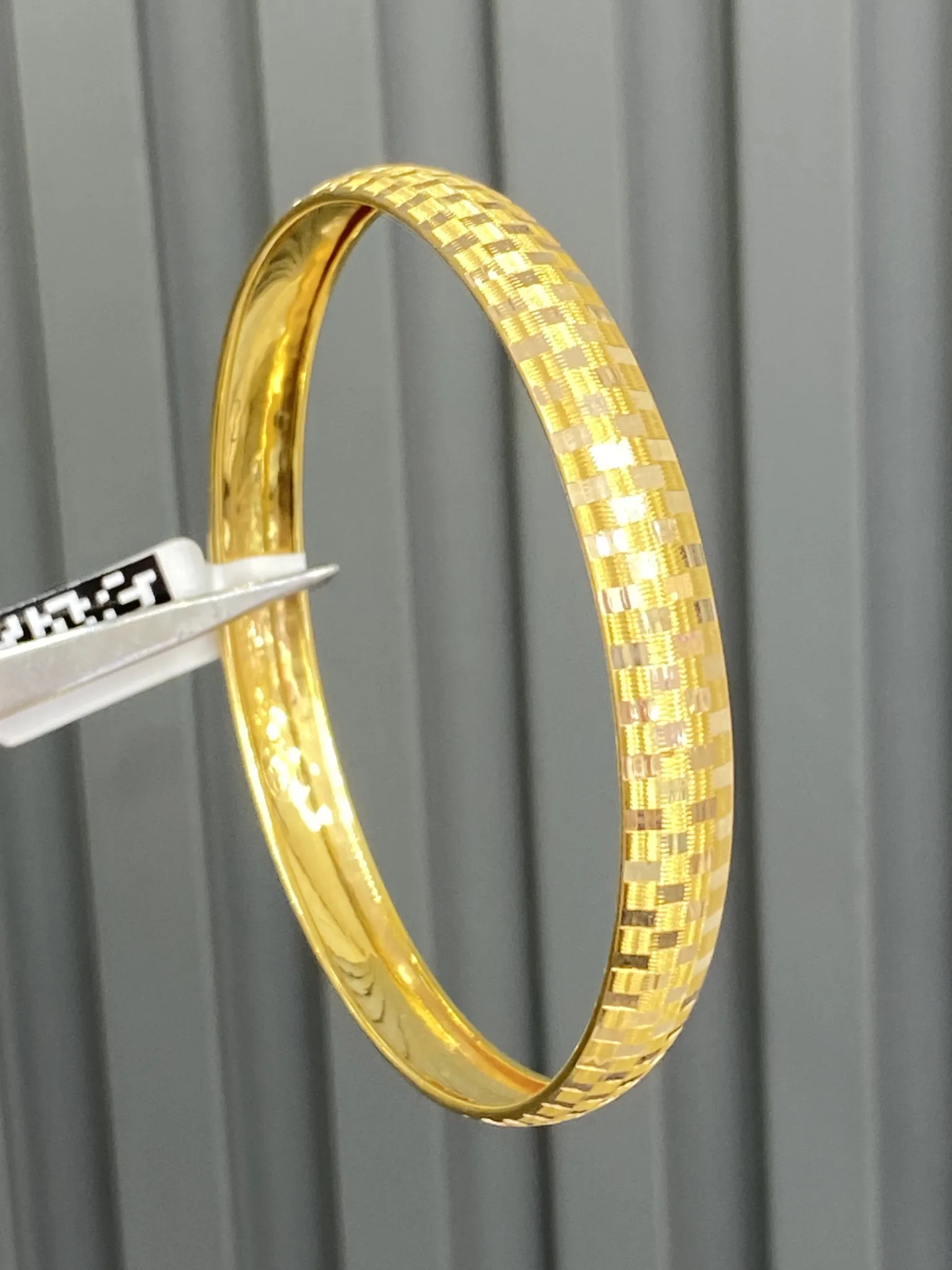 14 Ayar Desenli Hediyelik Bilezik 20 NO