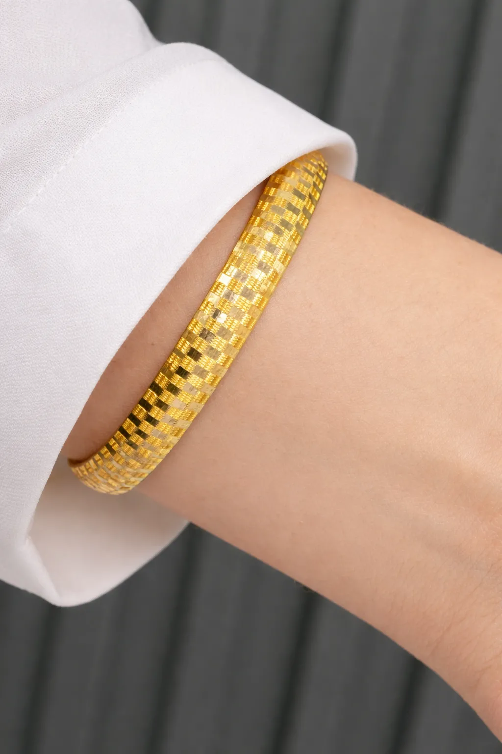 14 Ayar Desenli Hediyelik Bilezik 20 NO