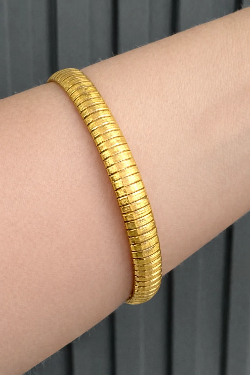 21 Numara 14 Ayar Desenli Bilezik