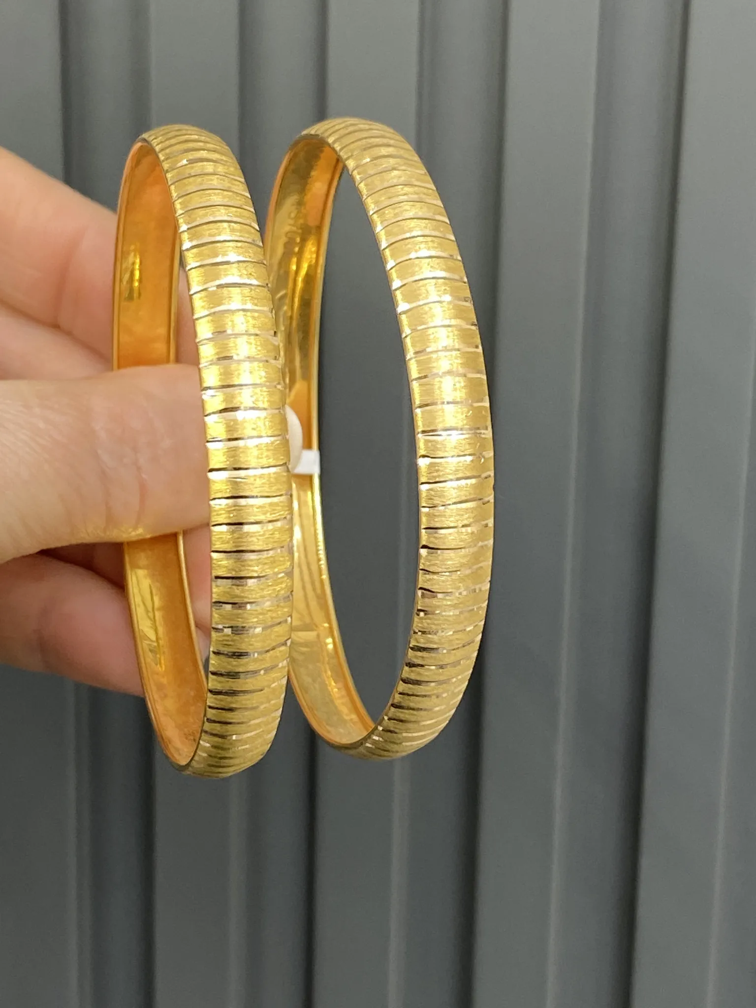 21 Numara 14 Ayar Desenli Bilezik