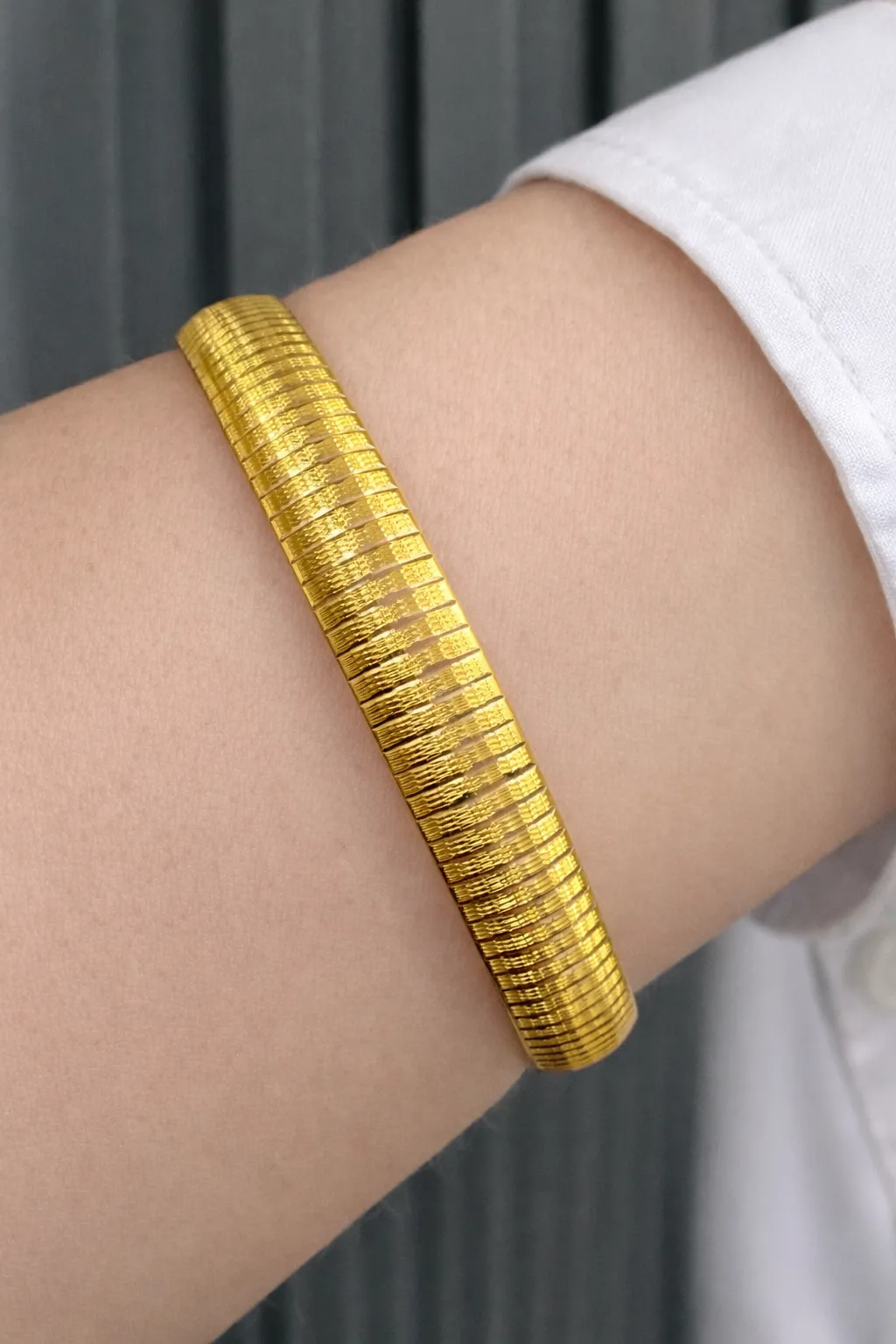 14 Ayar Hediyelik Desenli Bilezik 21 NO