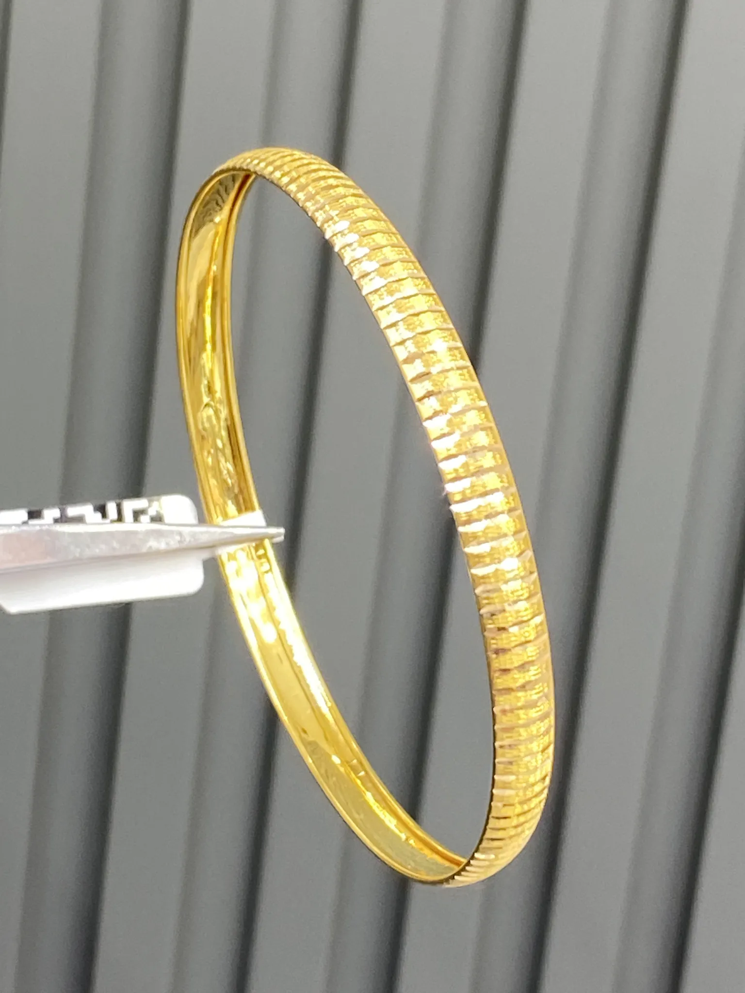 14 Ayar Desenli Bilezik 20 NO