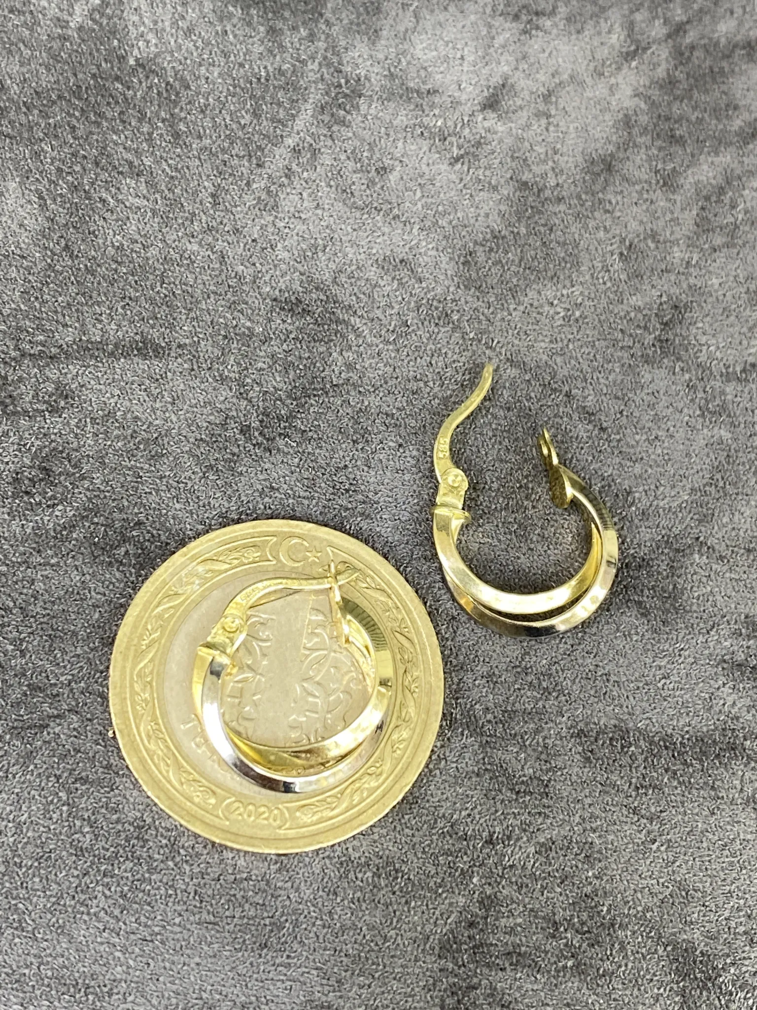 Favori Marka Halka Küpe