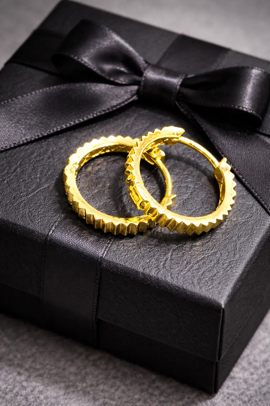 Favori Marka İtalyan Model Küpe