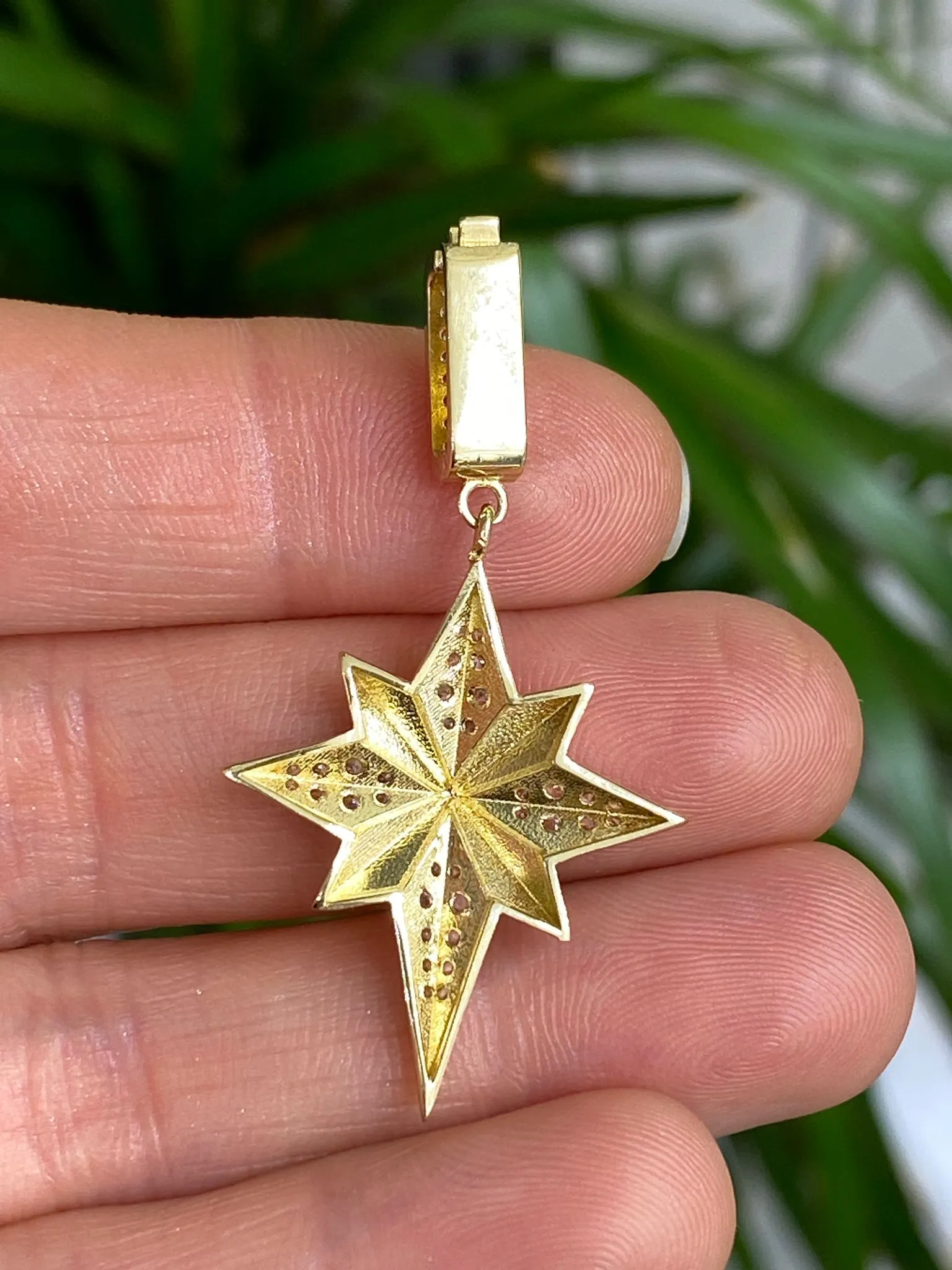 Favori Marka Kutup Yıldızı Model Uç