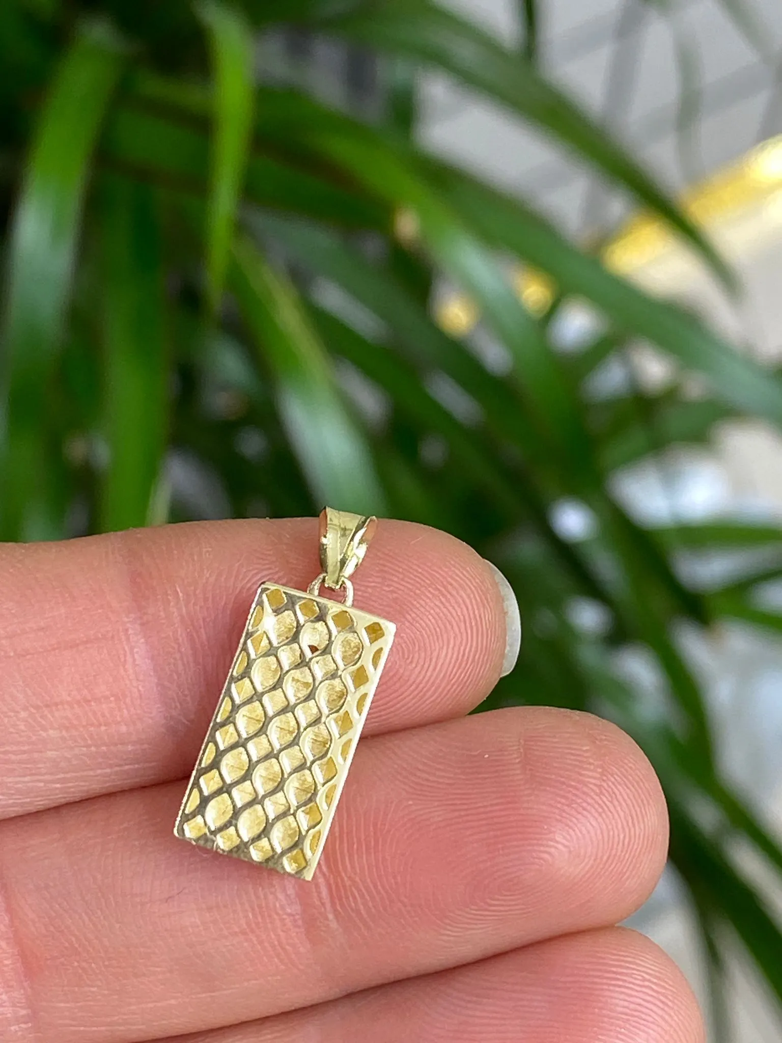 Favori Marka Külçe Model Uç