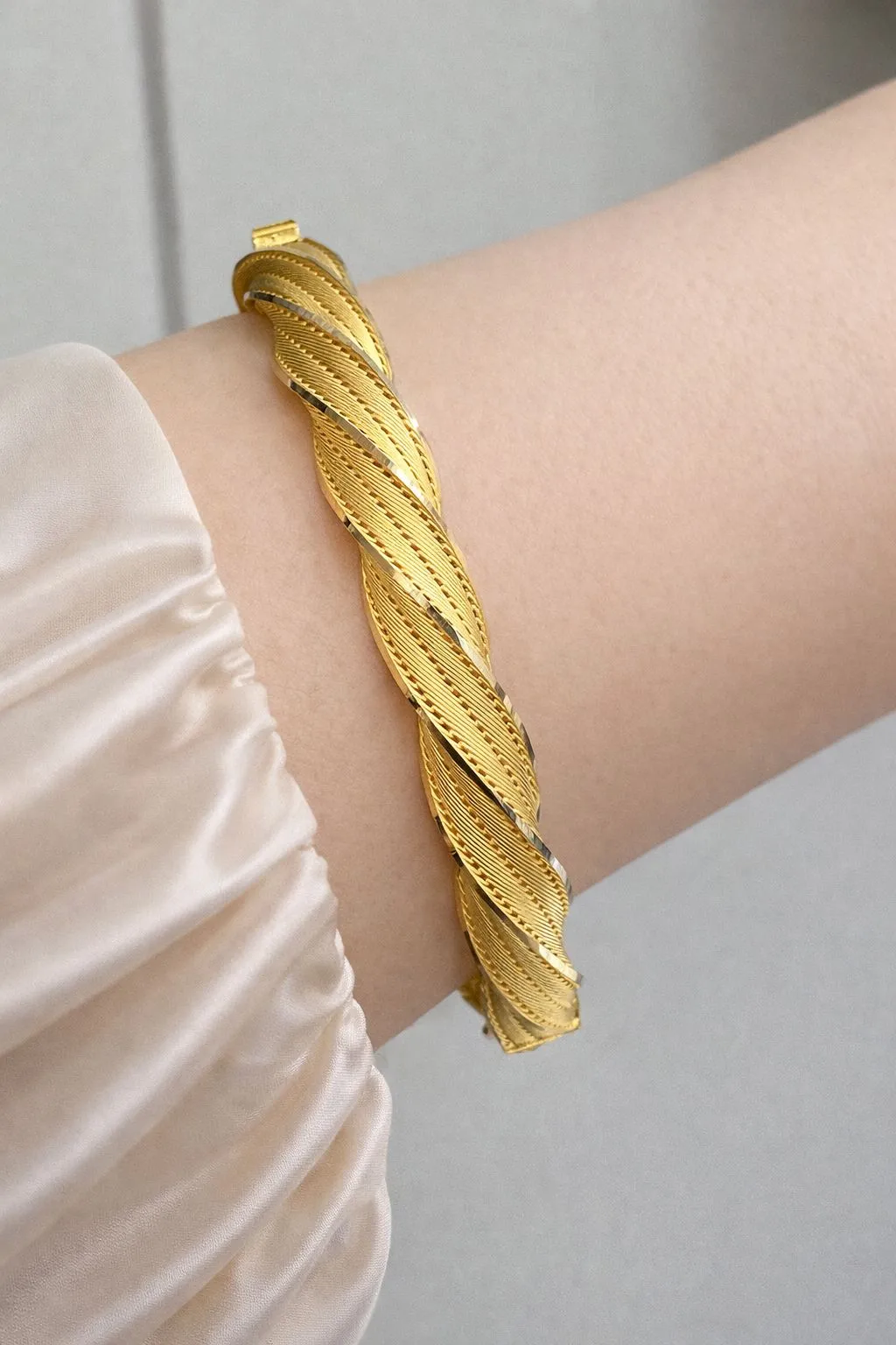 Favori Marka İtalyan Model Kelepçe