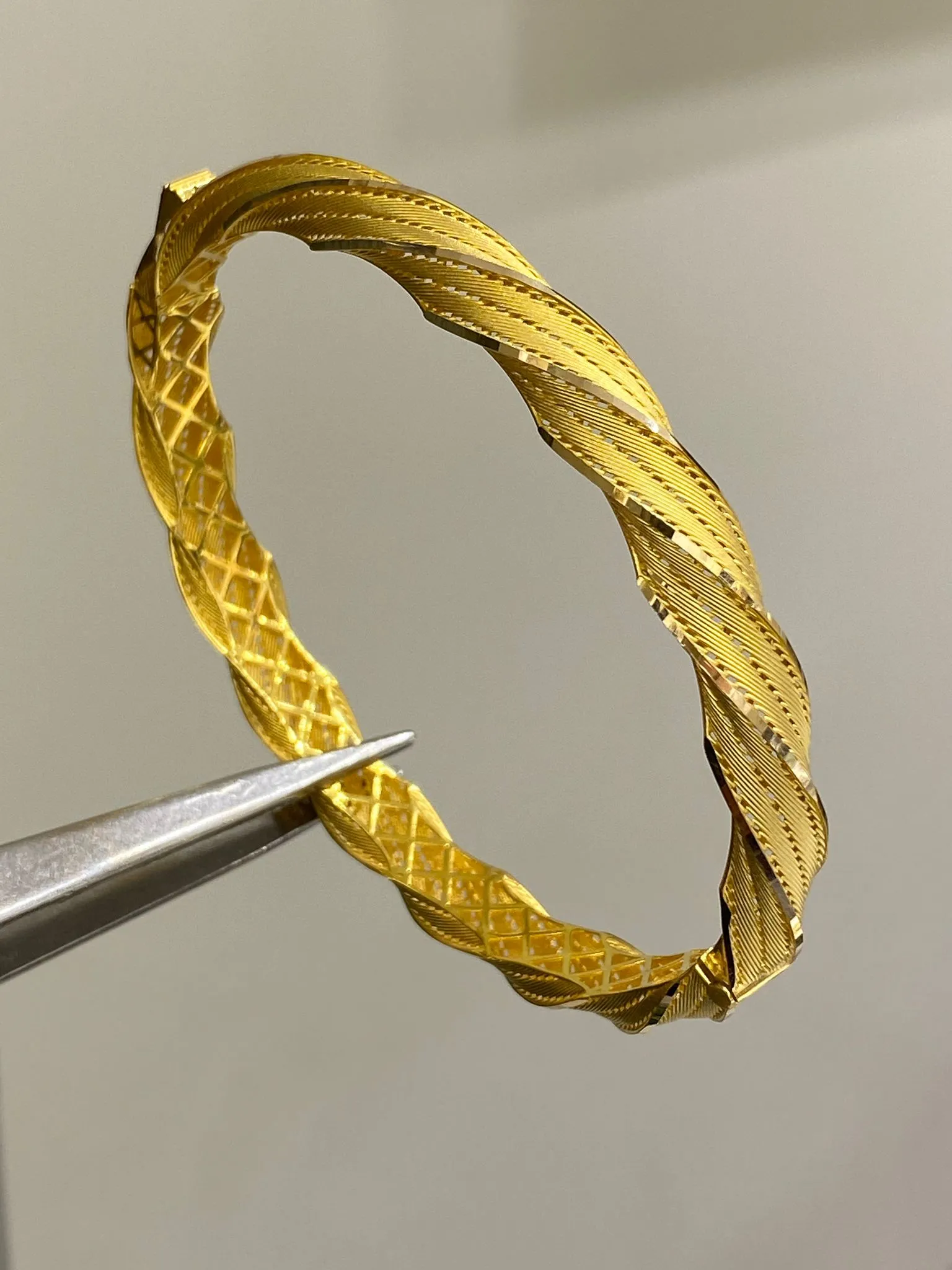 Favori Marka İtalyan Model Kelepçe